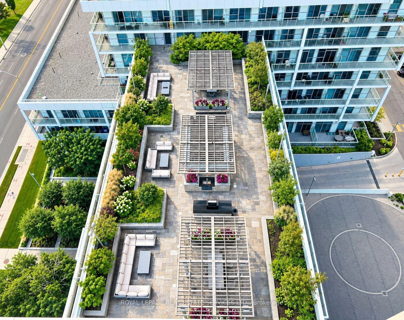 Photo 29 of Unit 1412, 55 Speers Road, Oakville, Central — HOMEH