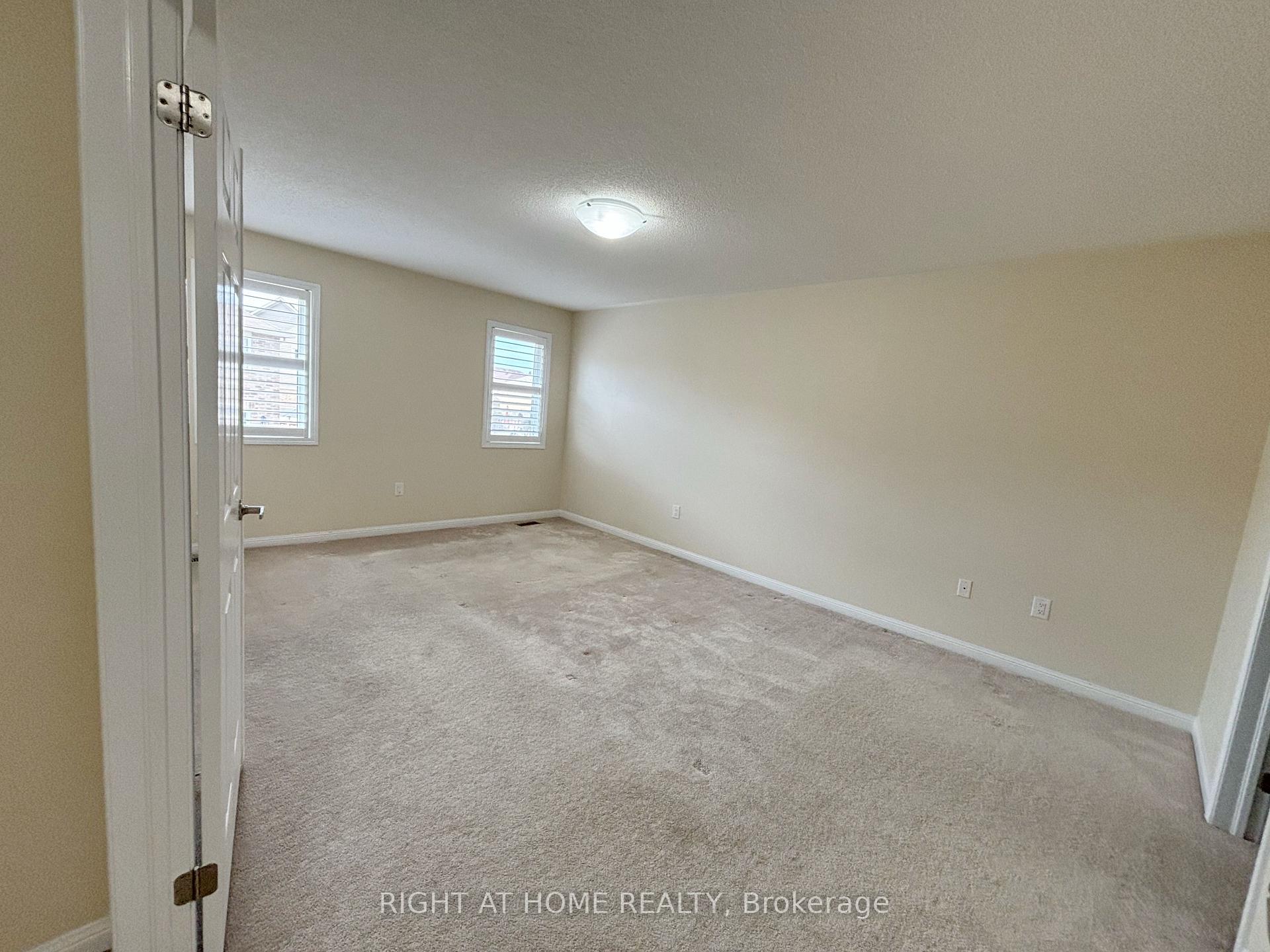 Photo 17 of 918 Farmstead Drive, Milton, Willmott — HOMEH
