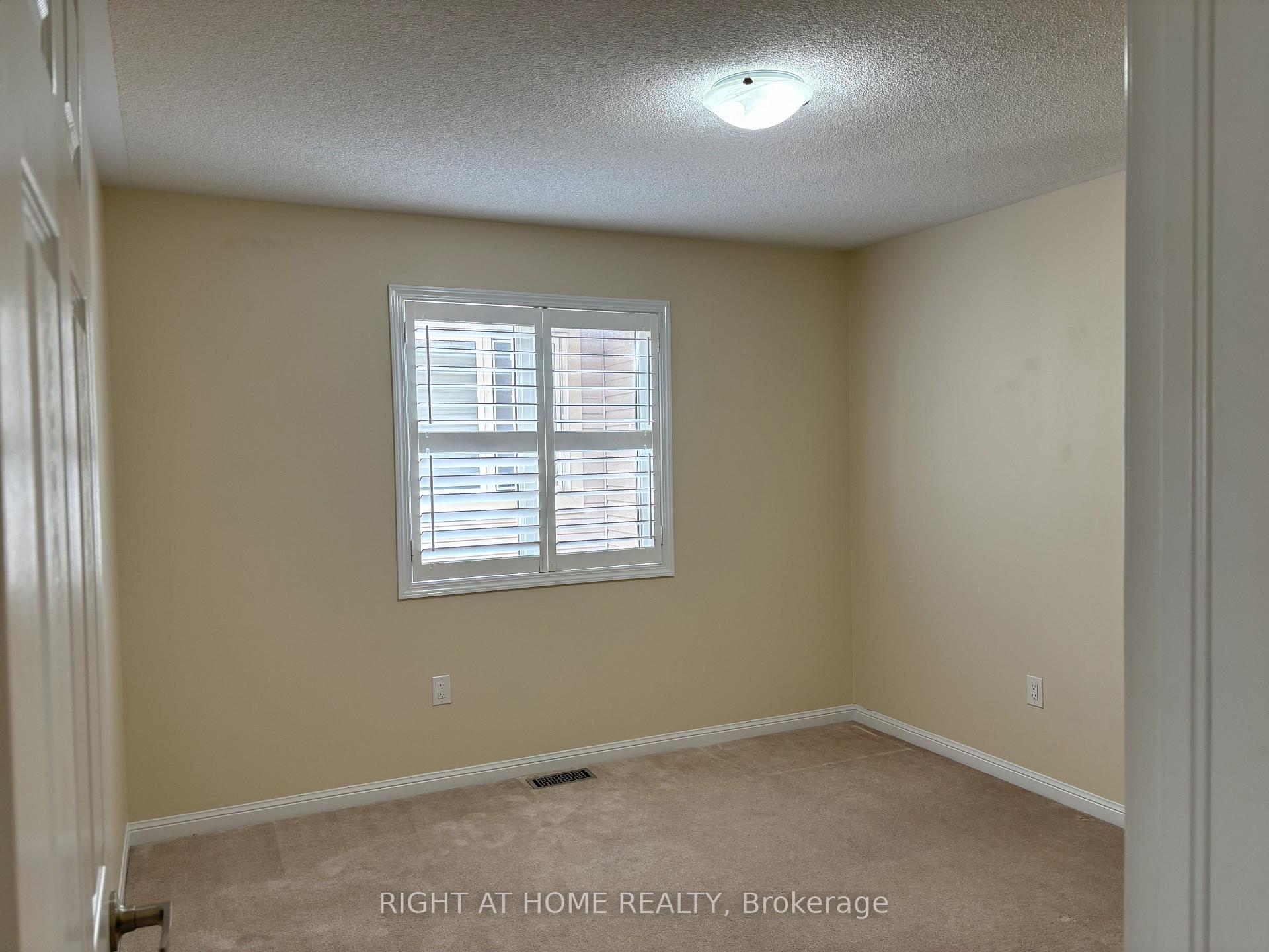 Photo 30 of 918 Farmstead Drive, Milton, Willmott — HOMEH