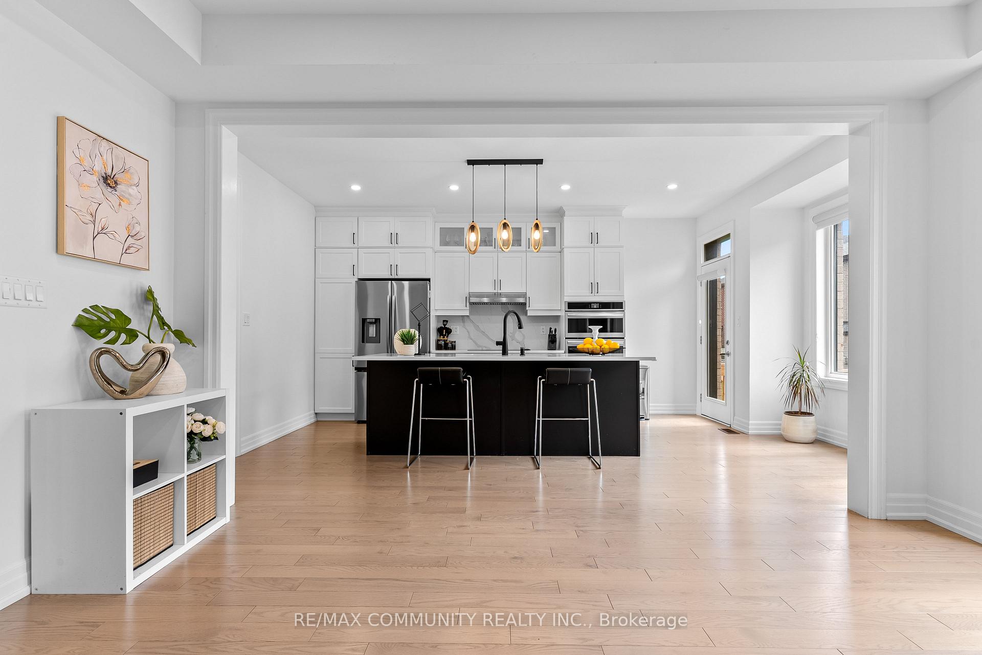 Photo 9 of 2879 Foxden Square, Pickering, Rural Pickering — HOMEH