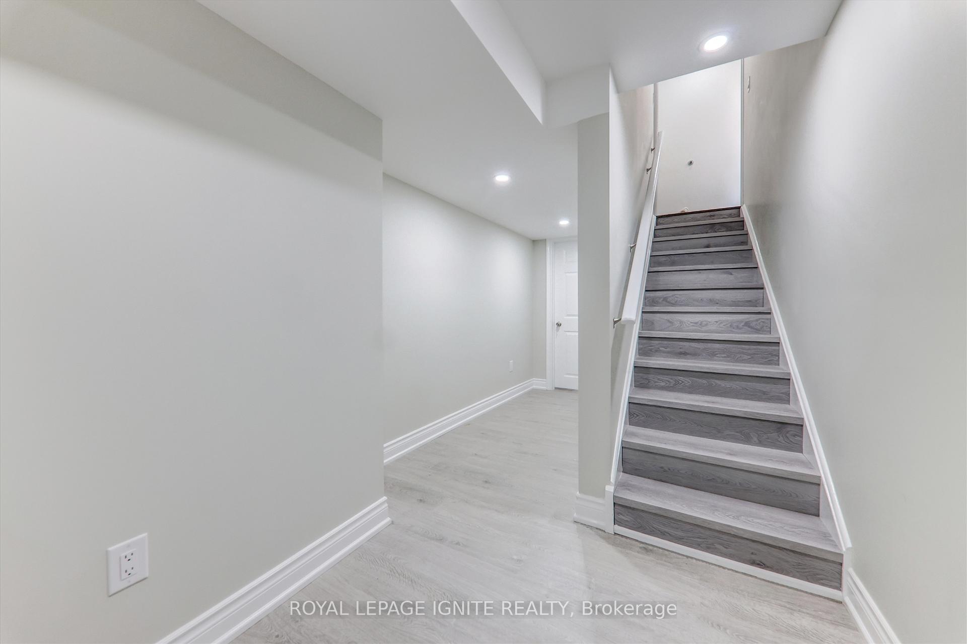 Photo 3 of Unit Basement, 15 Vanni Avenue, Markham, Middlefield — HOMEH