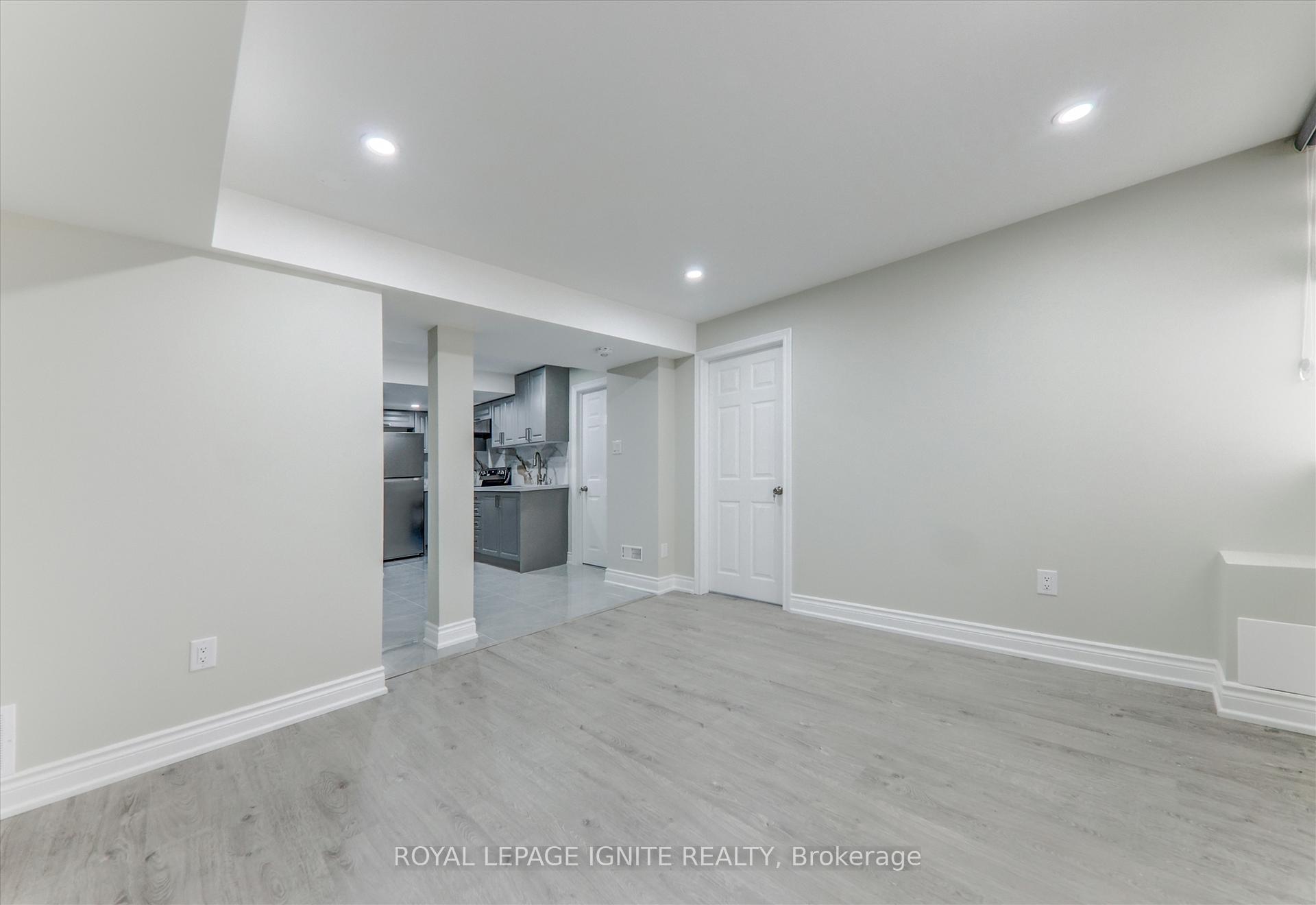 Photo 5 of Unit Basement, 15 Vanni Avenue, Markham, Middlefield — HOMEH
