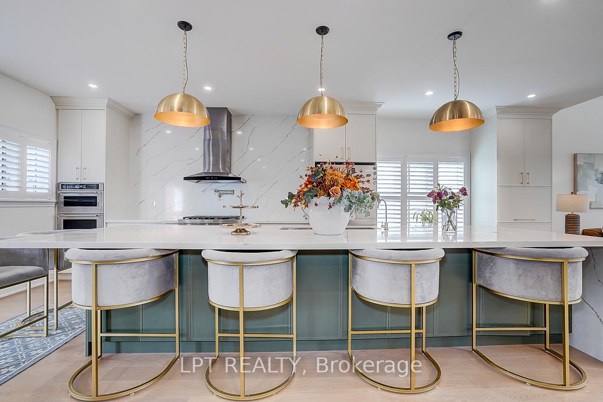 Photo 11 of 585 Holgate Circle, Newmarket, Stonehaven-Wyndham — HOMEH