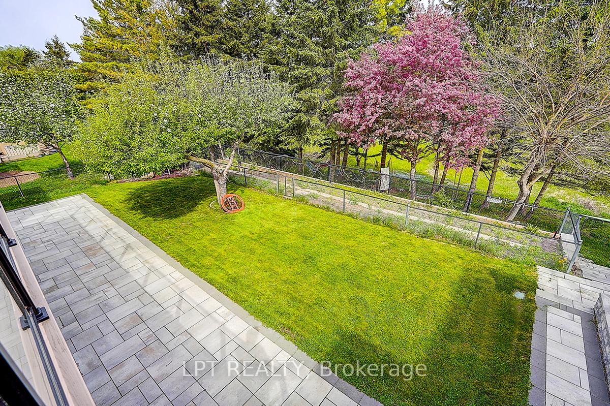 Photo 20 of 585 Holgate Circle, Newmarket, Stonehaven-Wyndham — HOMEH