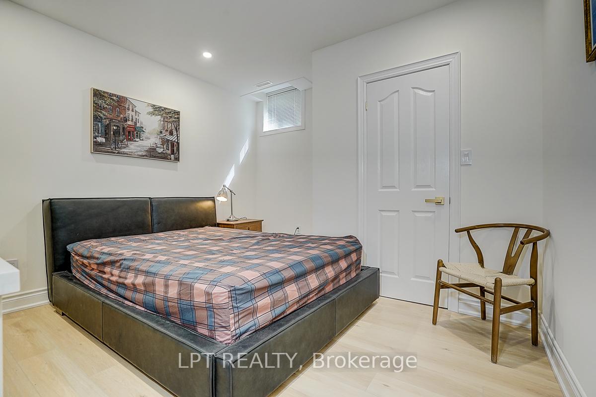 Photo 33 of 585 Holgate Circle, Newmarket, Stonehaven-Wyndham — HOMEH