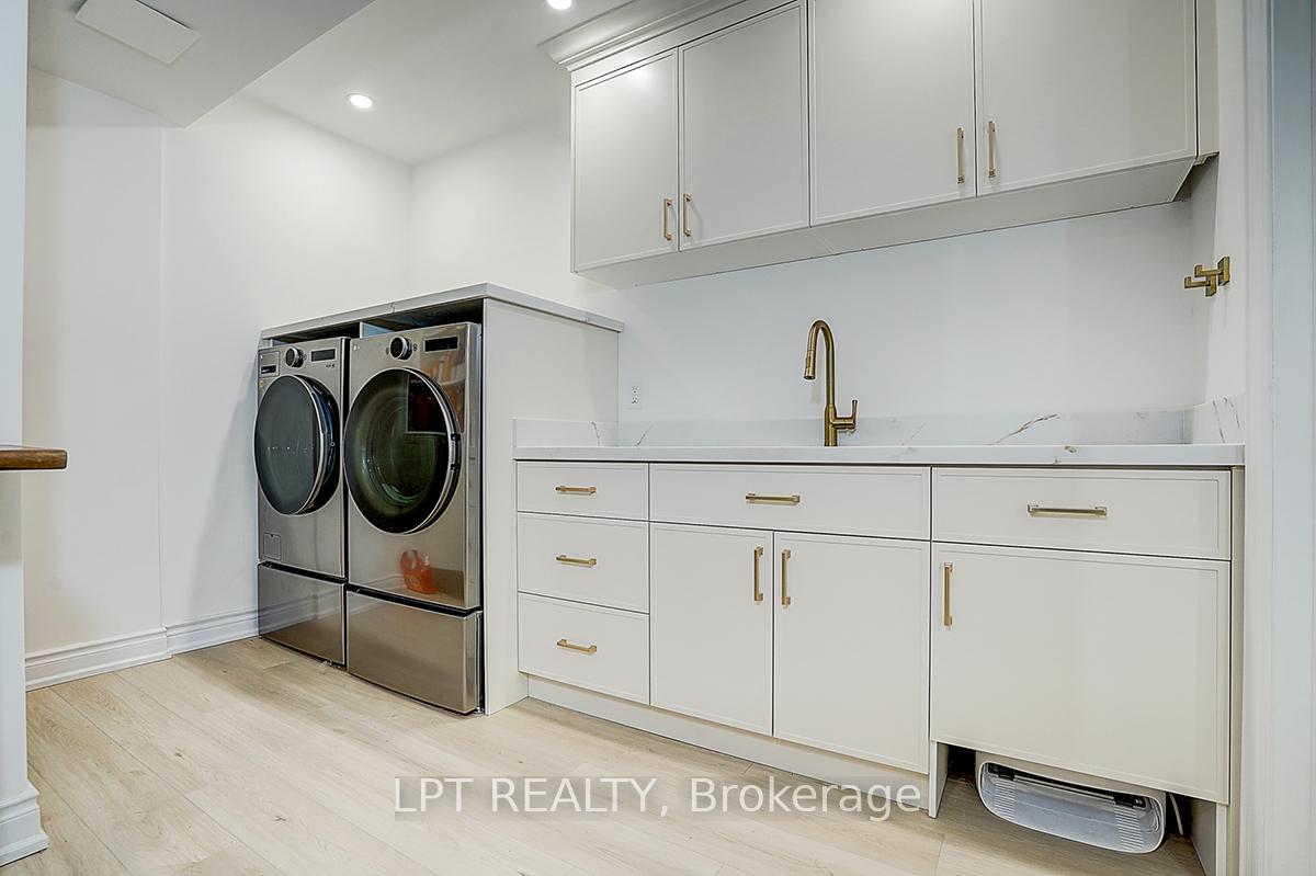 Photo 35 of 585 Holgate Circle, Newmarket, Stonehaven-Wyndham — HOMEH