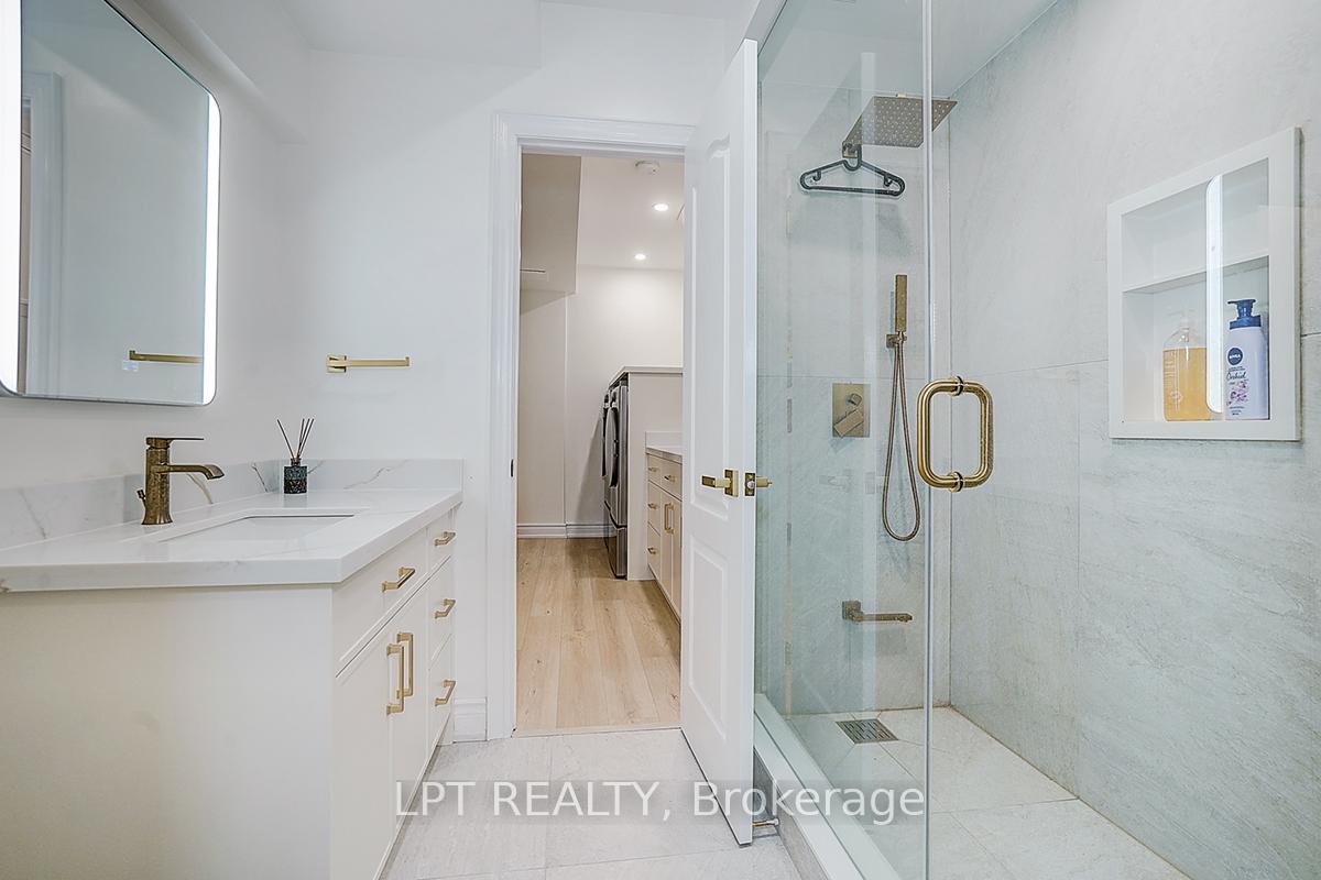 Photo 37 of 585 Holgate Circle, Newmarket, Stonehaven-Wyndham — HOMEH