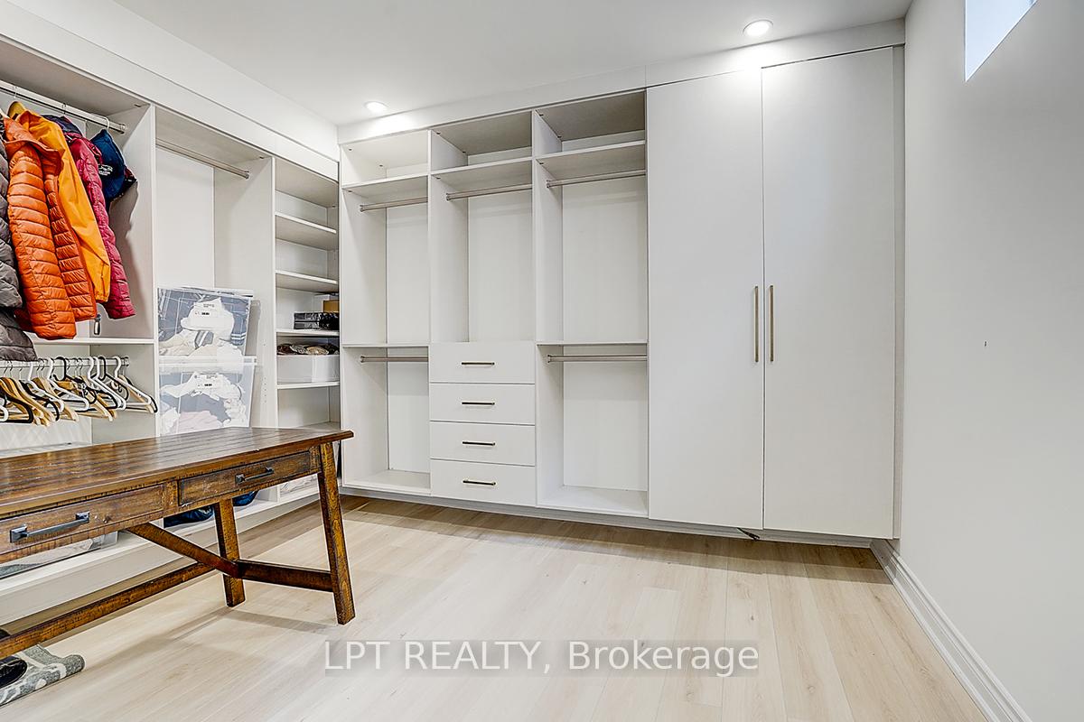 Photo 38 of 585 Holgate Circle, Newmarket, Stonehaven-Wyndham — HOMEH