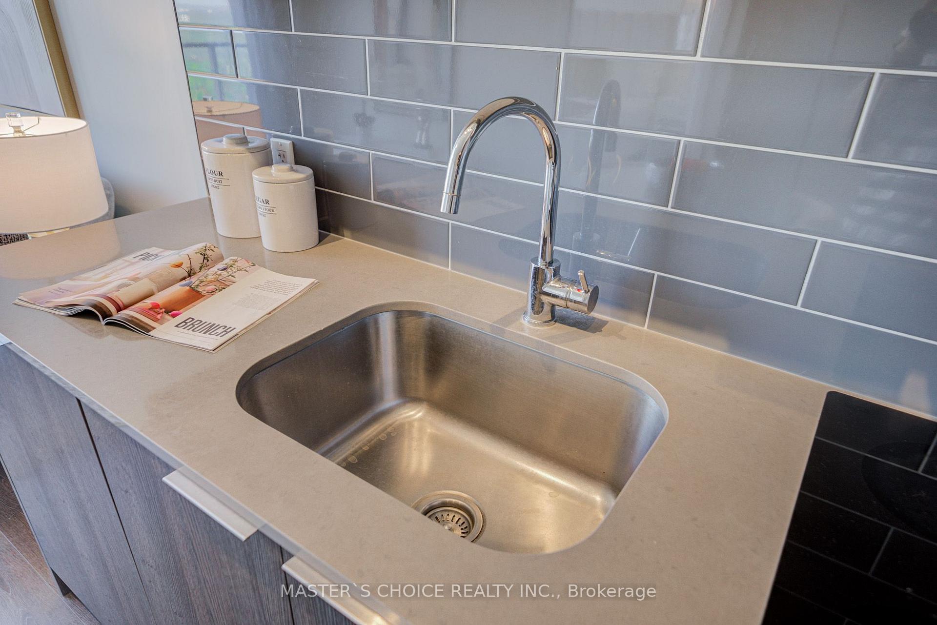 Photo 15 of Unit 3303, 32 Forest Manor Road, North York, Henry Farm — HOMEH