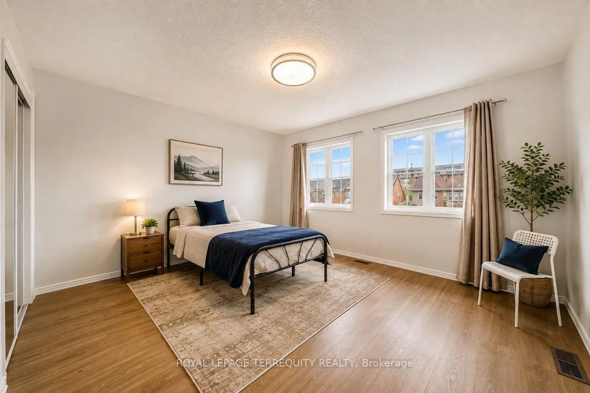Photo 5 of 99 Sufi Crescent, North York, Victoria Village — HOMEH