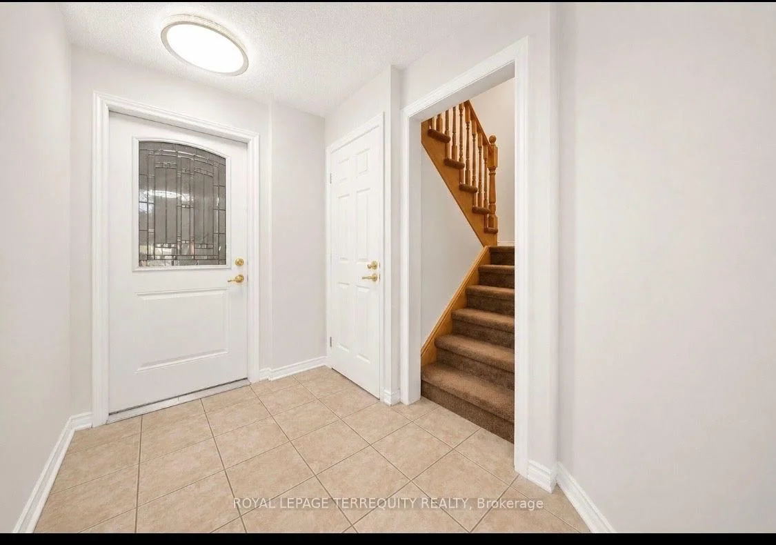 Photo 13 of 99 Sufi Crescent, North York, Victoria Village — HOMEH