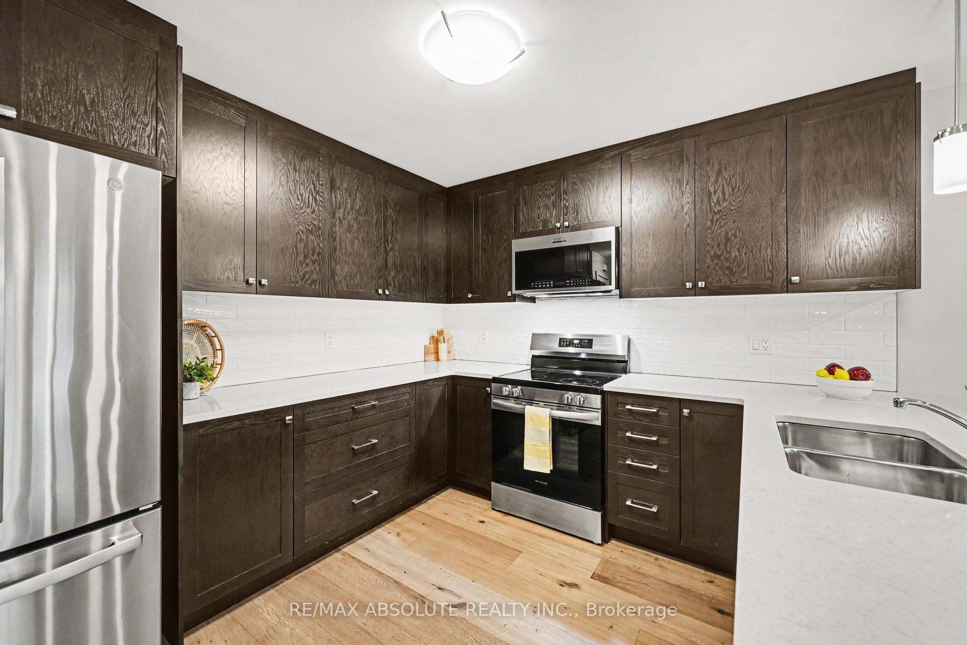 Photo 7 of 186 Seabert Drive, Arnprior, Arnprior — HOMEH