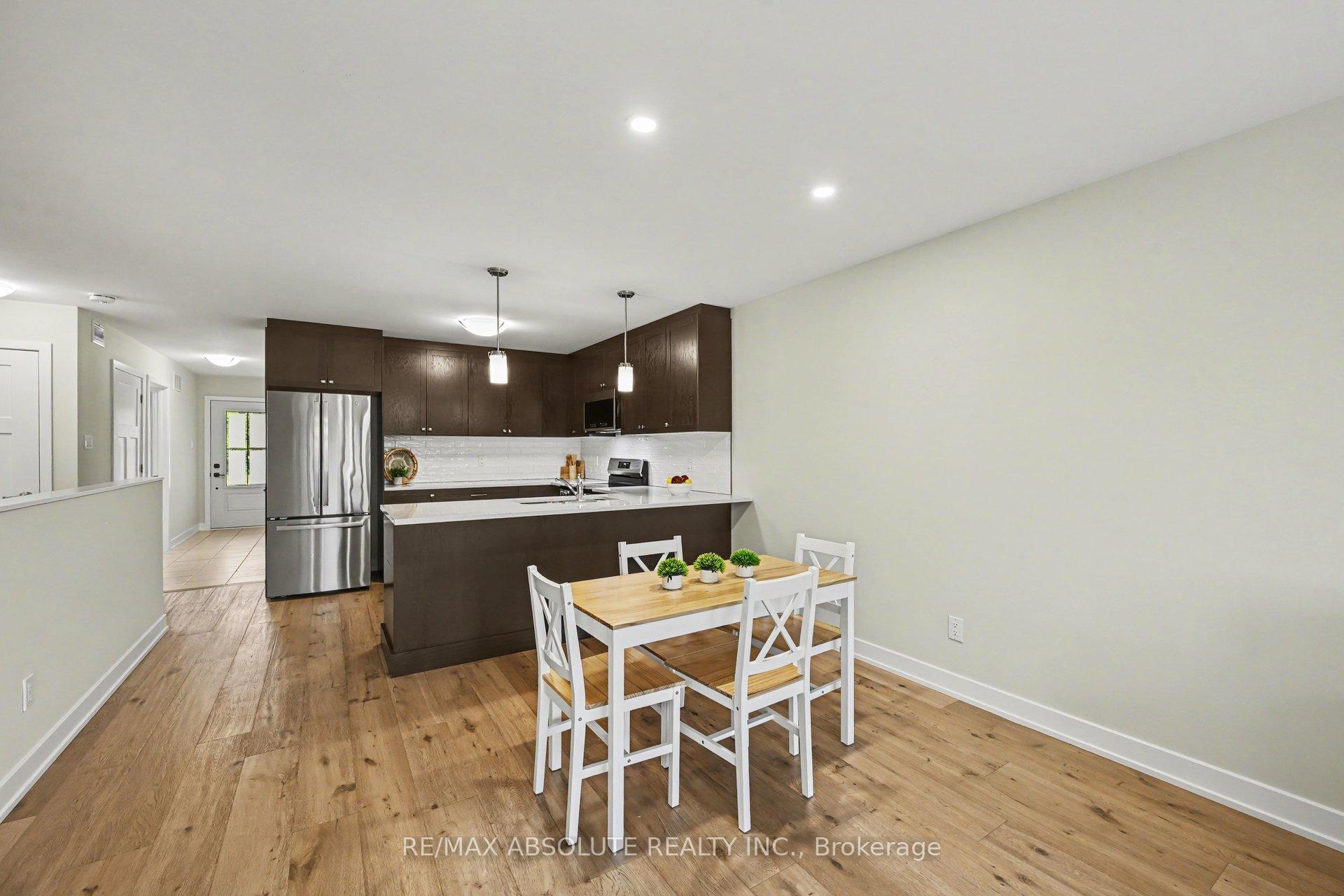 Photo 9 of 186 Seabert Drive, Arnprior, Arnprior — HOMEH