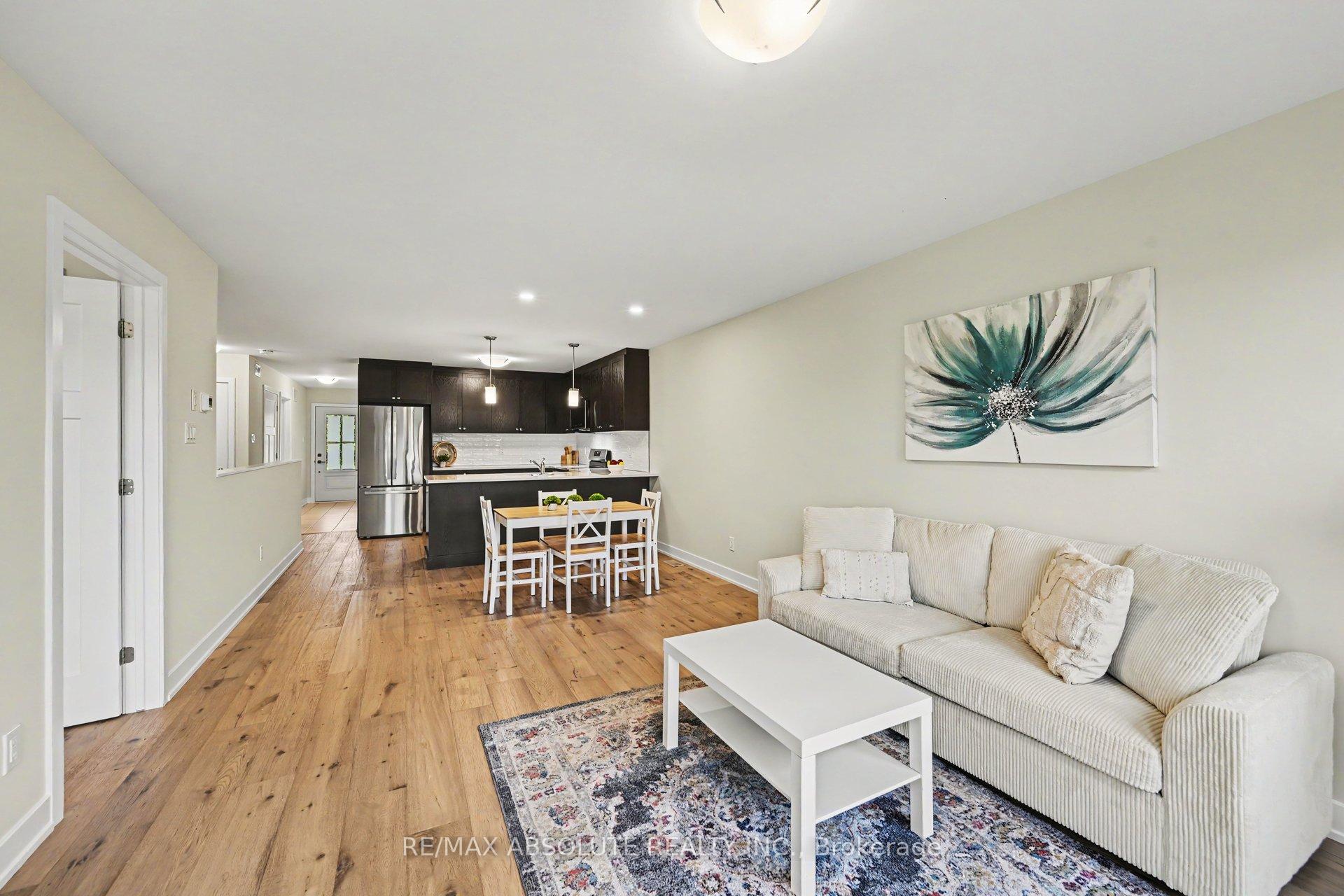 Photo 13 of 186 Seabert Drive, Arnprior, Arnprior — HOMEH