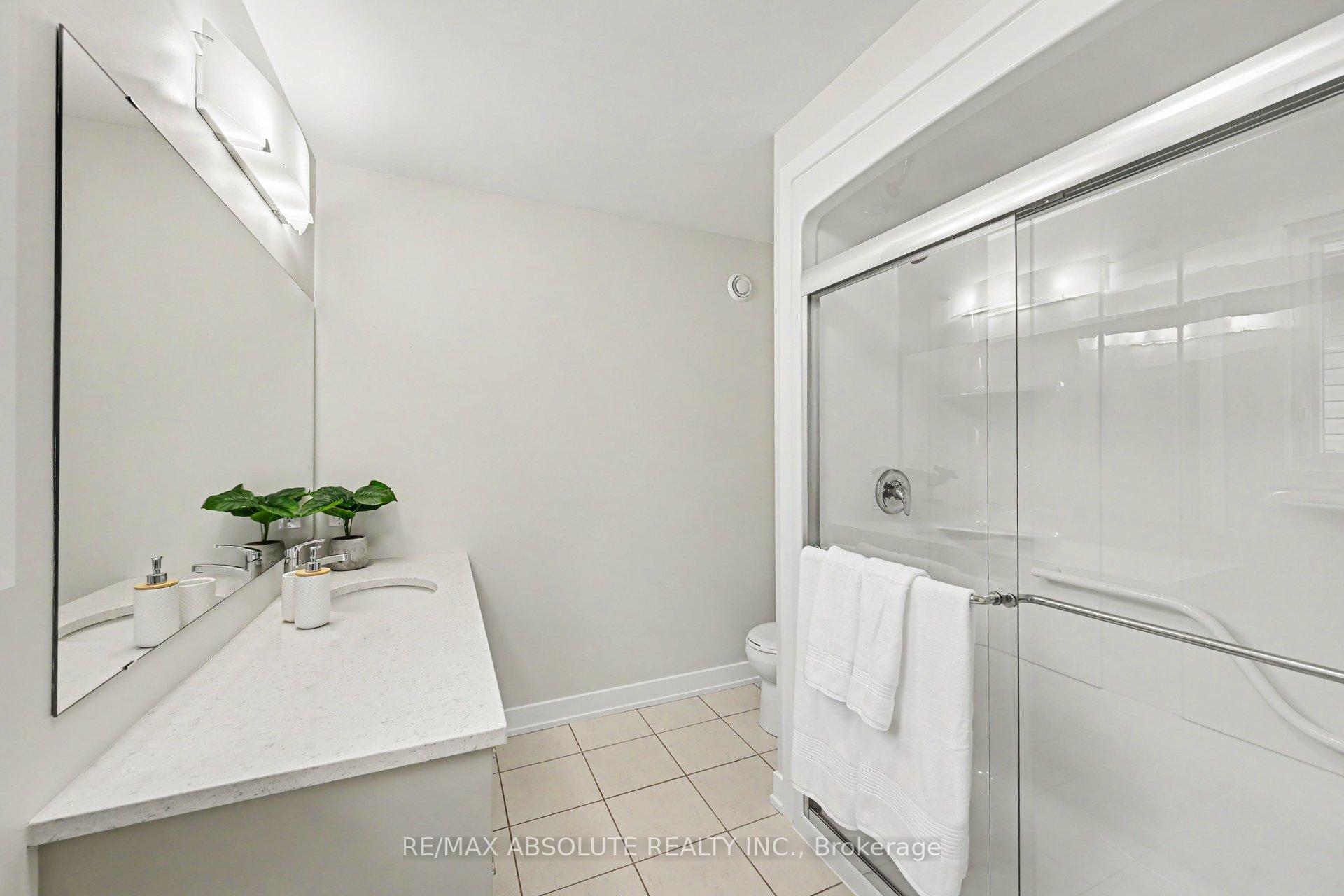 Photo 17 of 186 Seabert Drive, Arnprior, Arnprior — HOMEH