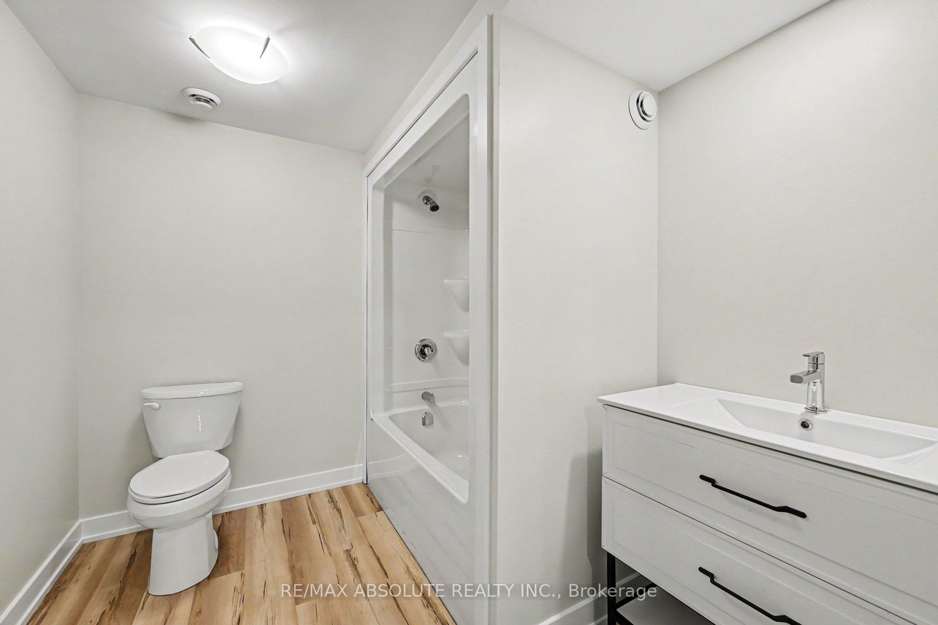 Photo 25 of 186 Seabert Drive, Arnprior, Arnprior — HOMEH
