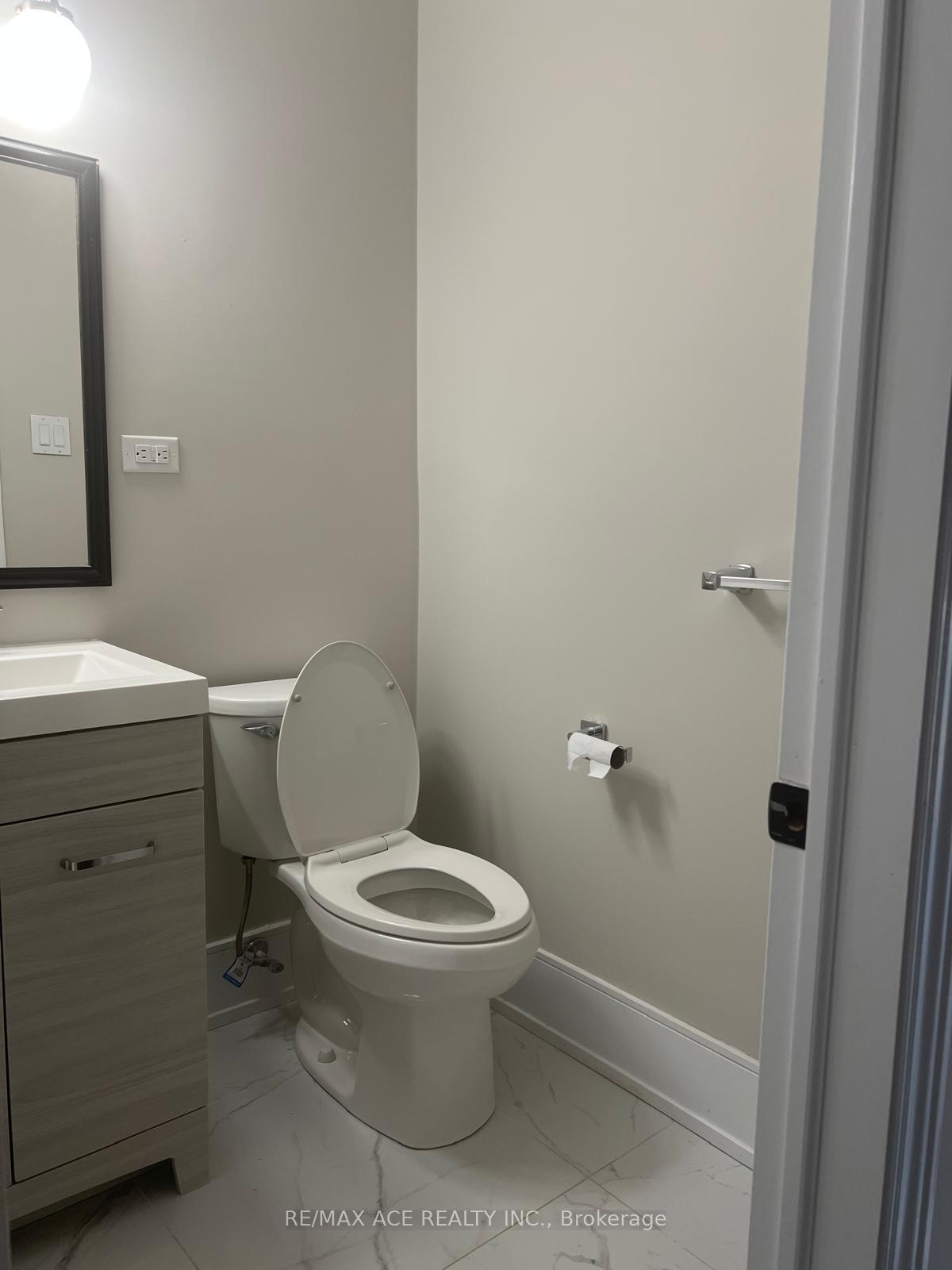 Photo 15 of 5132 Cherryhill Crescent, Burlington, Appleby — HOMEH