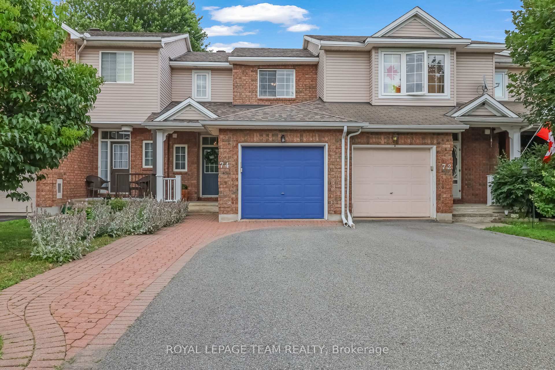 Photo 1 of 74 Milner Downs Crescent, Ottawa, Kanata - Emerald Meadows/Trailwest — HOMEH
