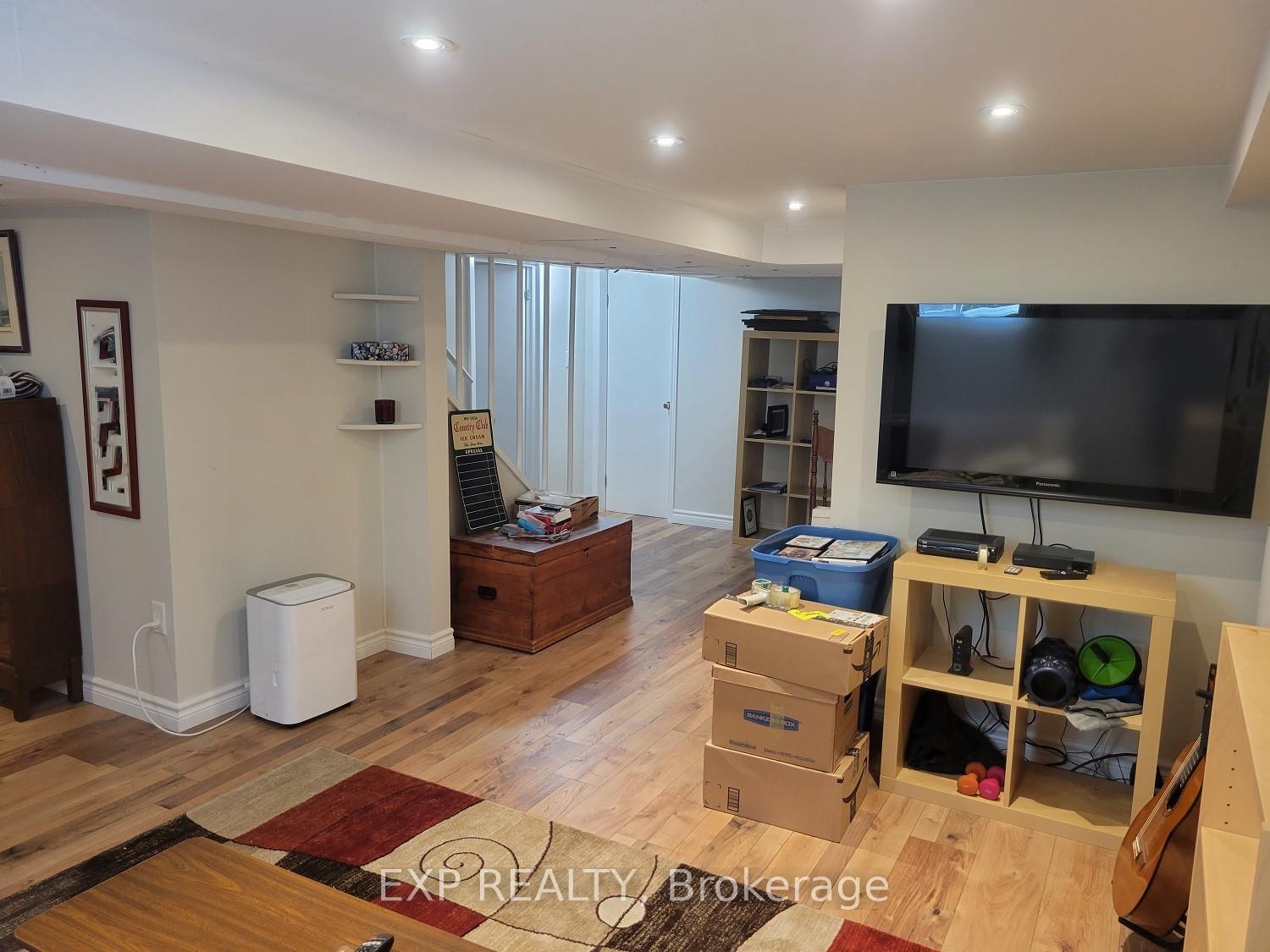 Photo 19 of 44 Clearview Avenue, Ottawa, Ottawa West/Tunneys Pasture — HOMEH