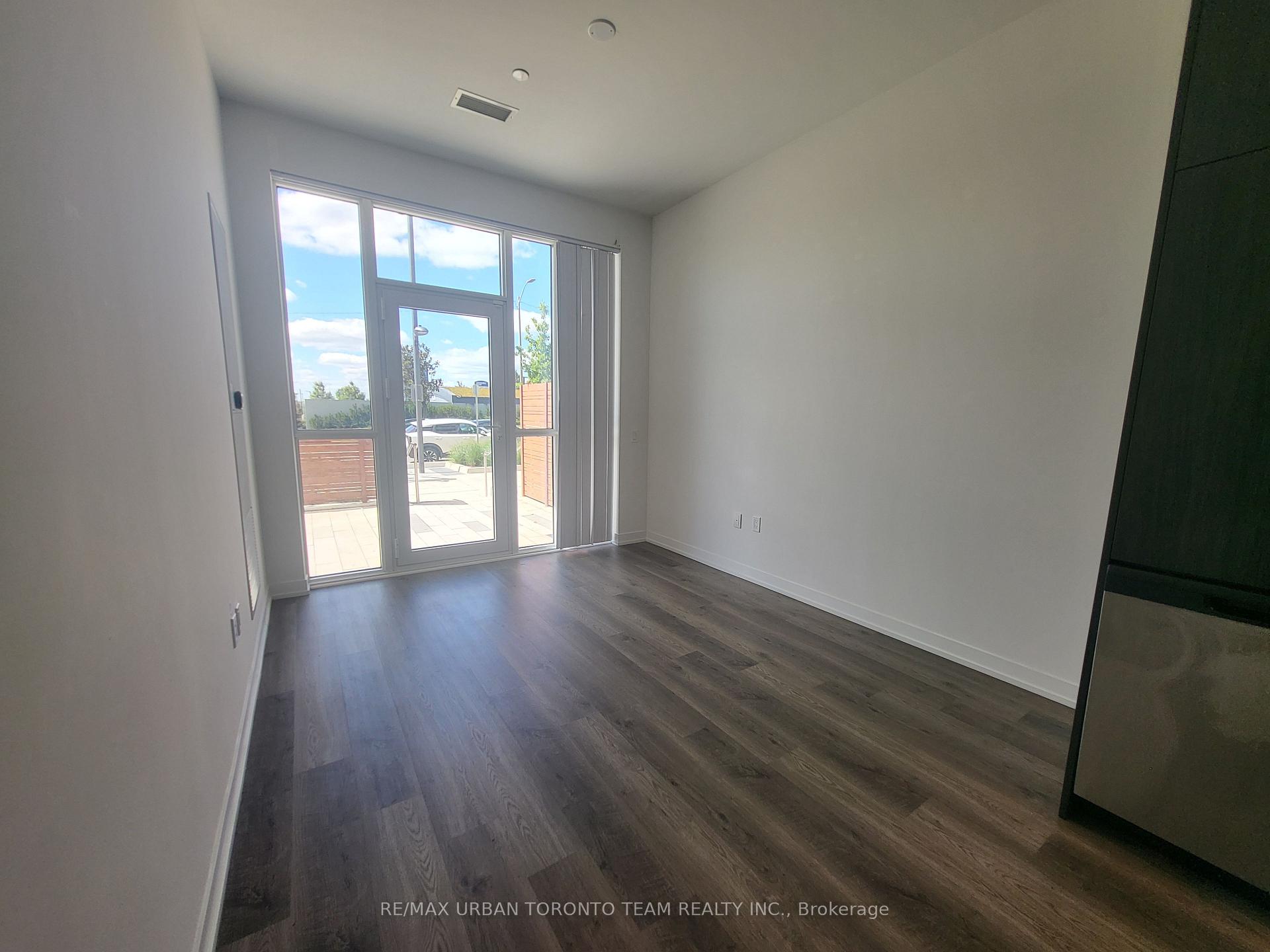 Photo 4 of Unit 111, 195 Commerce Street, Vaughan, Vaughan Corporate Centre — HOMEH