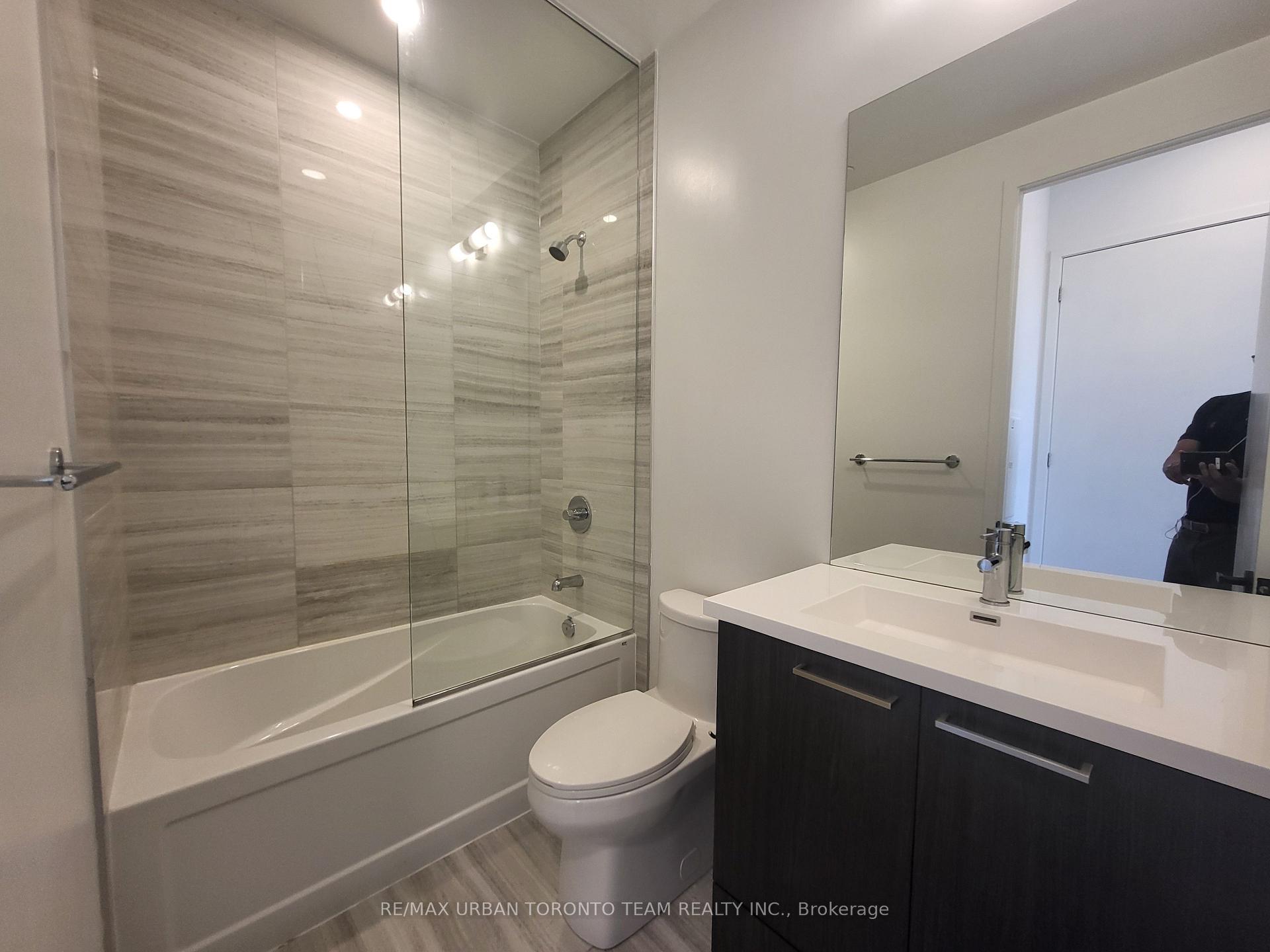 Photo 7 of Unit 111, 195 Commerce Street, Vaughan, Vaughan Corporate Centre — HOMEH