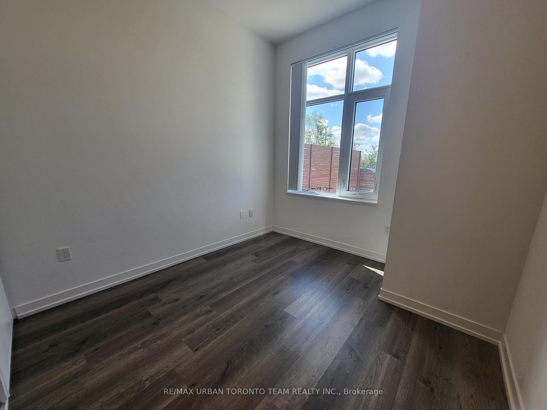 Photo 8 of Unit 111, 195 Commerce Street, Vaughan, Vaughan Corporate Centre — HOMEH