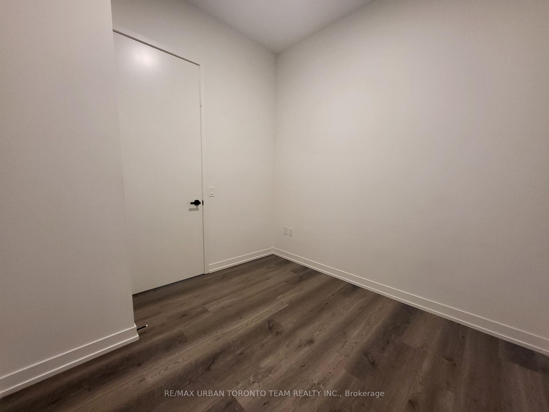 Photo 11 of Unit 111, 195 Commerce Street, Vaughan, Vaughan Corporate Centre — HOMEH