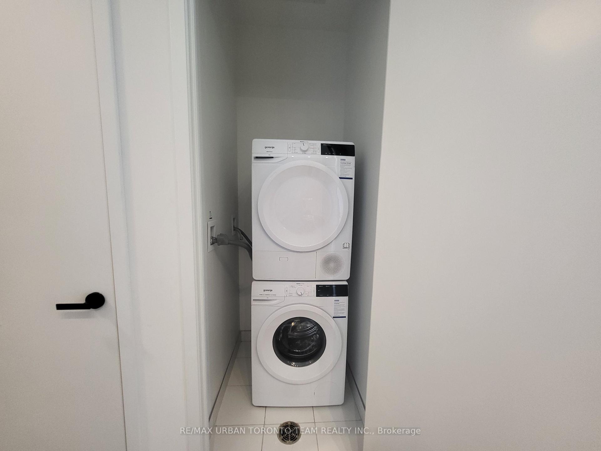 Photo 14 of Unit 111, 195 Commerce Street, Vaughan, Vaughan Corporate Centre — HOMEH