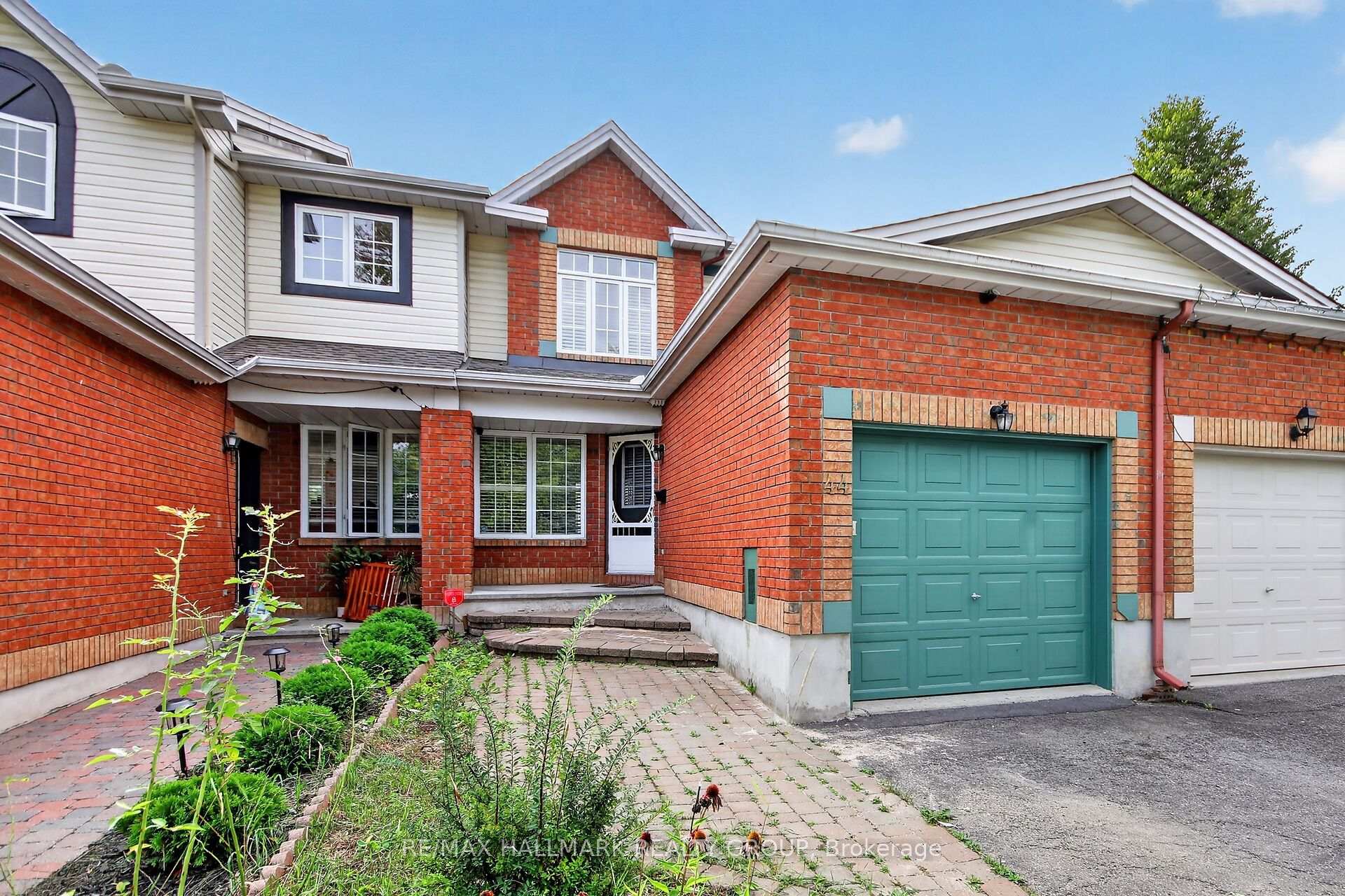 Photo 2 of 44 Drumso Street, Ottawa, Hunt Club Park/Greenboro — HOMEH