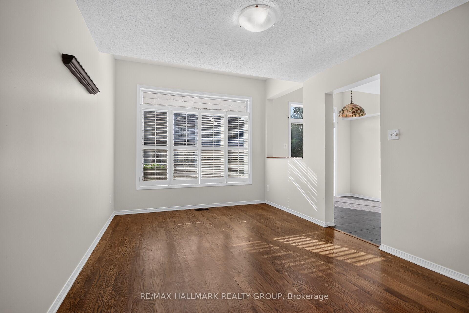 Photo 15 of 44 Drumso Street, Ottawa, Hunt Club Park/Greenboro — HOMEH