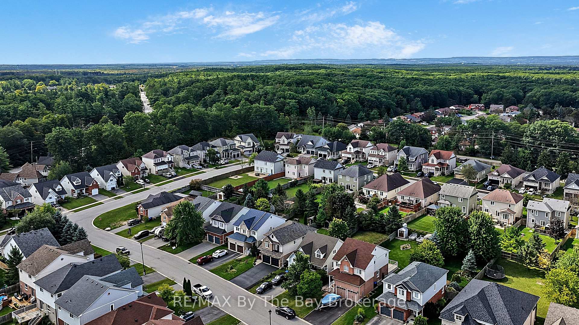 Photo 45 of 84 Wesley Avenue, Wasaga Beach — HOMEH