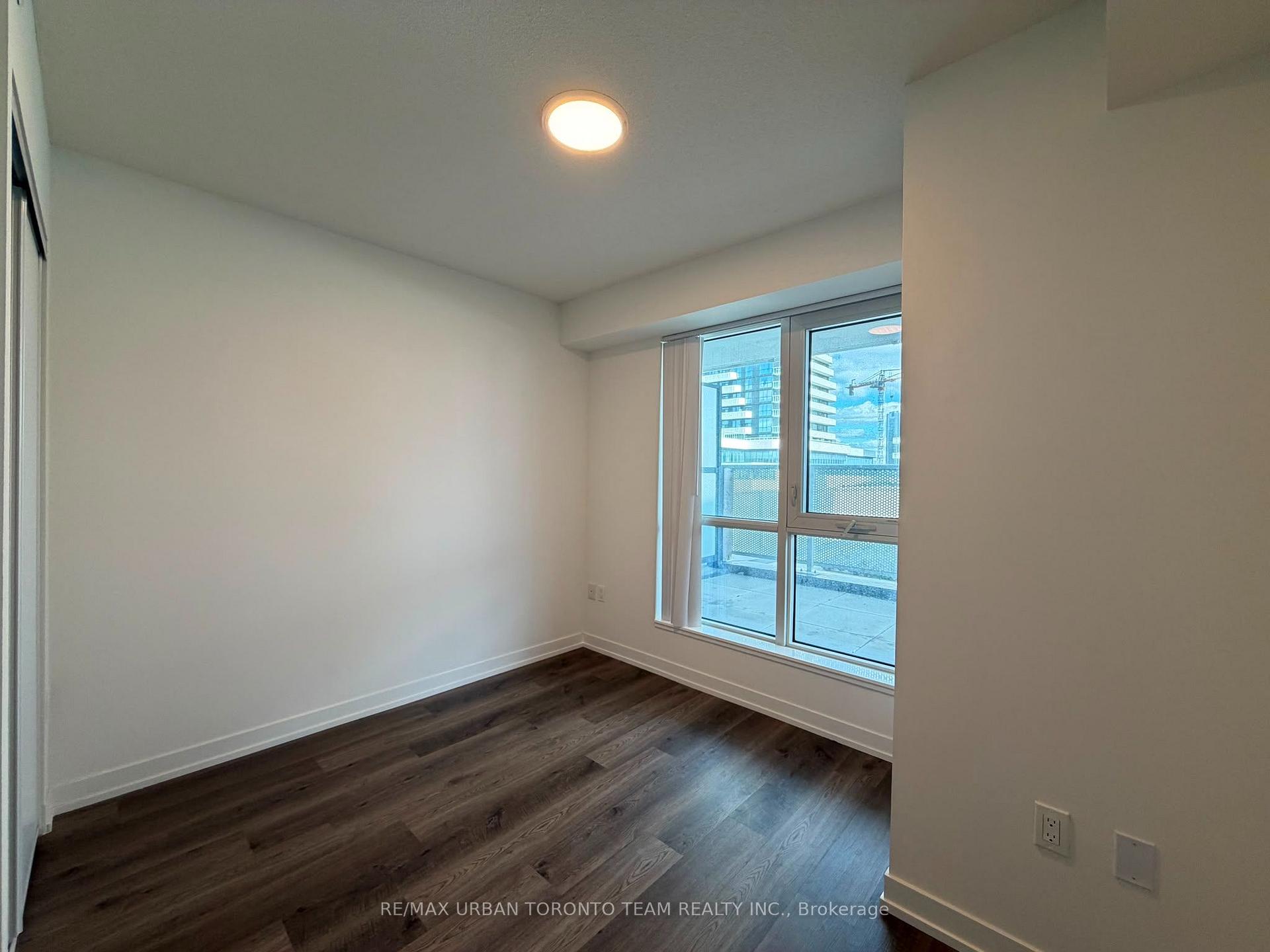 Photo 6 of Unit 301, 195 Commerce Street, Vaughan, Vaughan Corporate Centre — HOMEH
