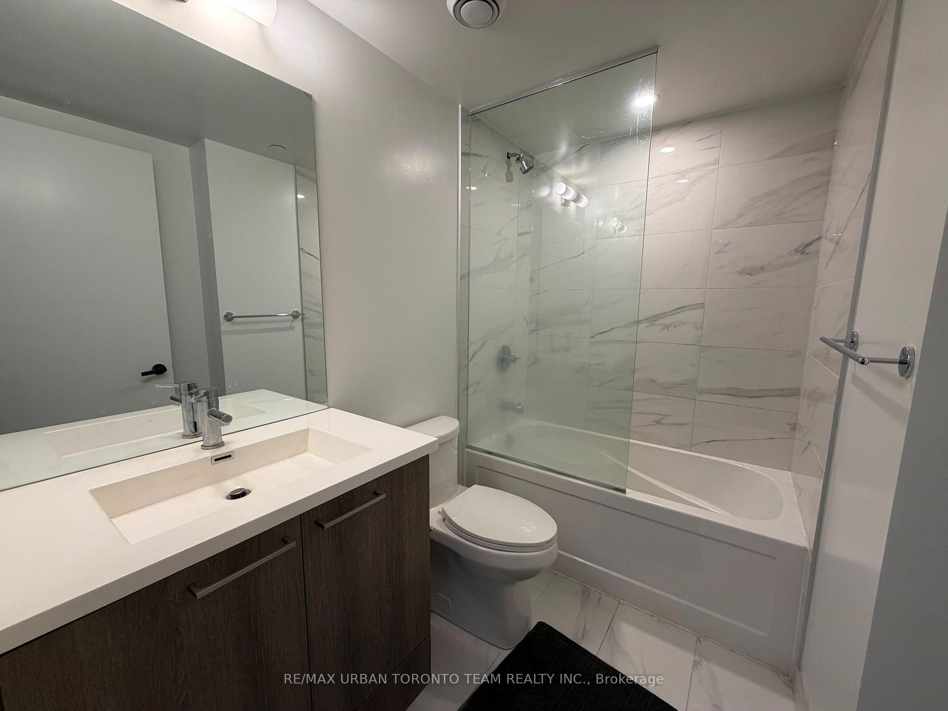 Photo 8 of Unit 301, 195 Commerce Street, Vaughan, Vaughan Corporate Centre — HOMEH