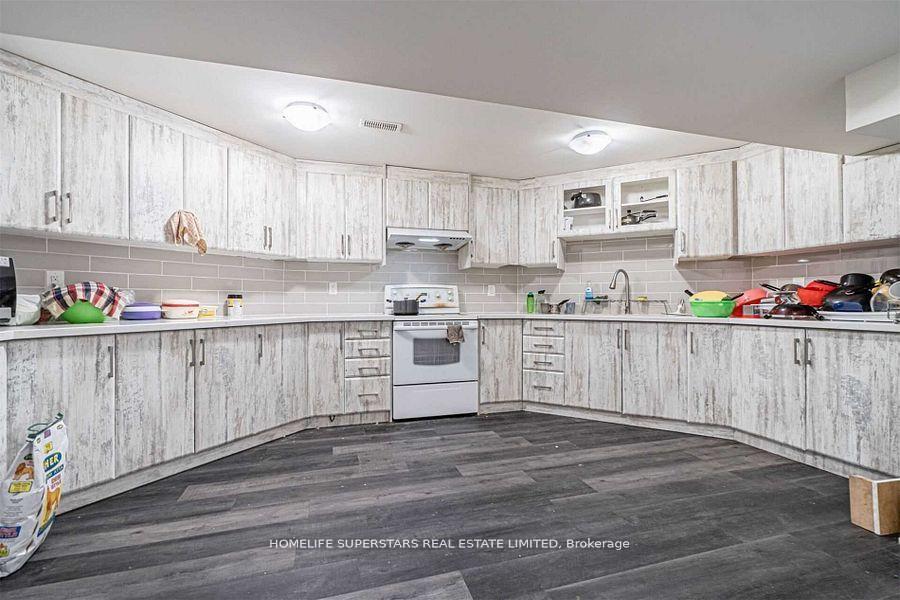 Photo of Unit Lower Level ( Legal Apt.), 75 Parkside Drive
