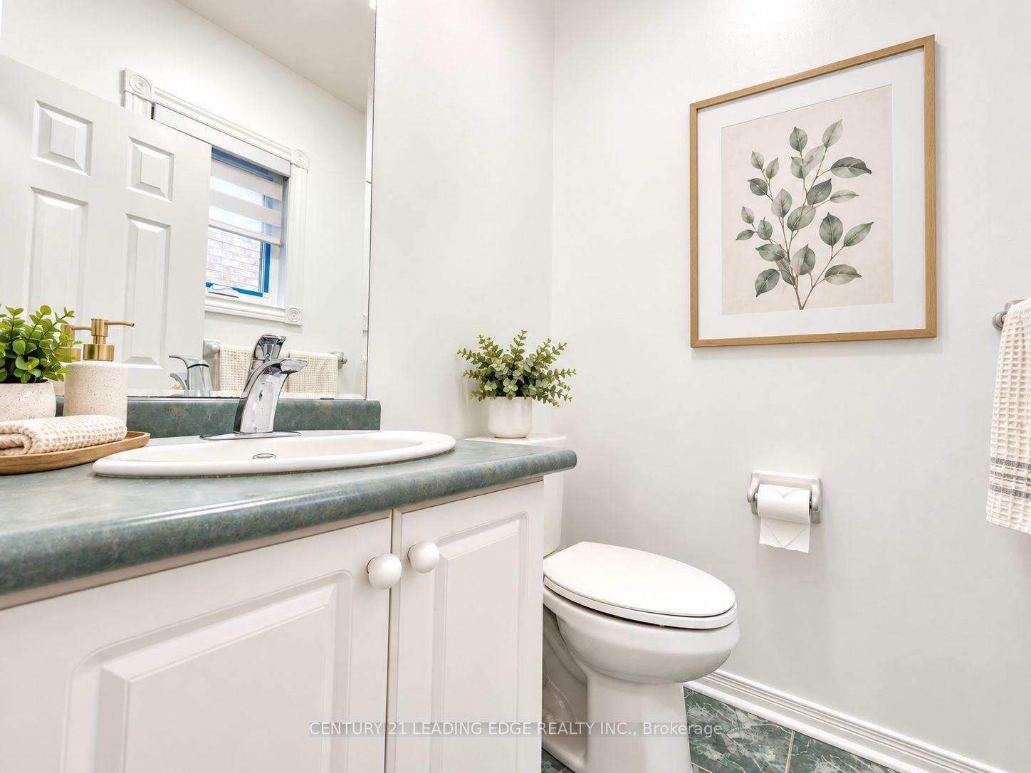 Photo 20 of 19 Kingly Crest Way, Vaughan, Sonoma Heights — HOMEH