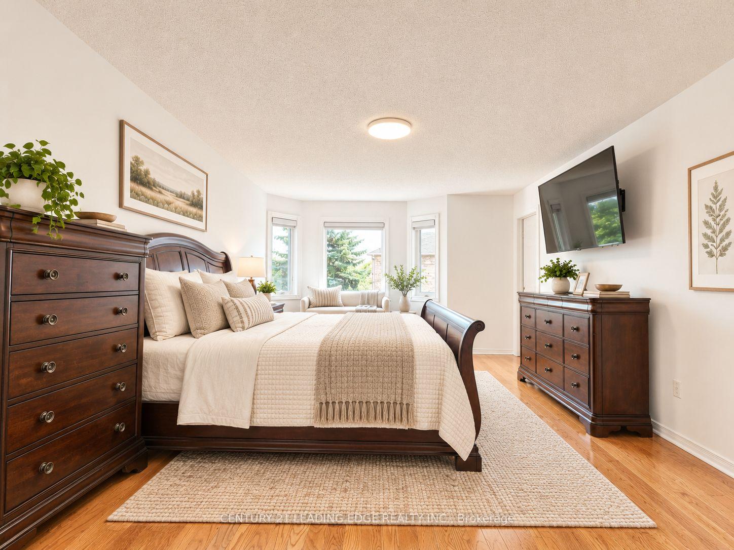 Photo 23 of 19 Kingly Crest Way, Vaughan, Sonoma Heights — HOMEH