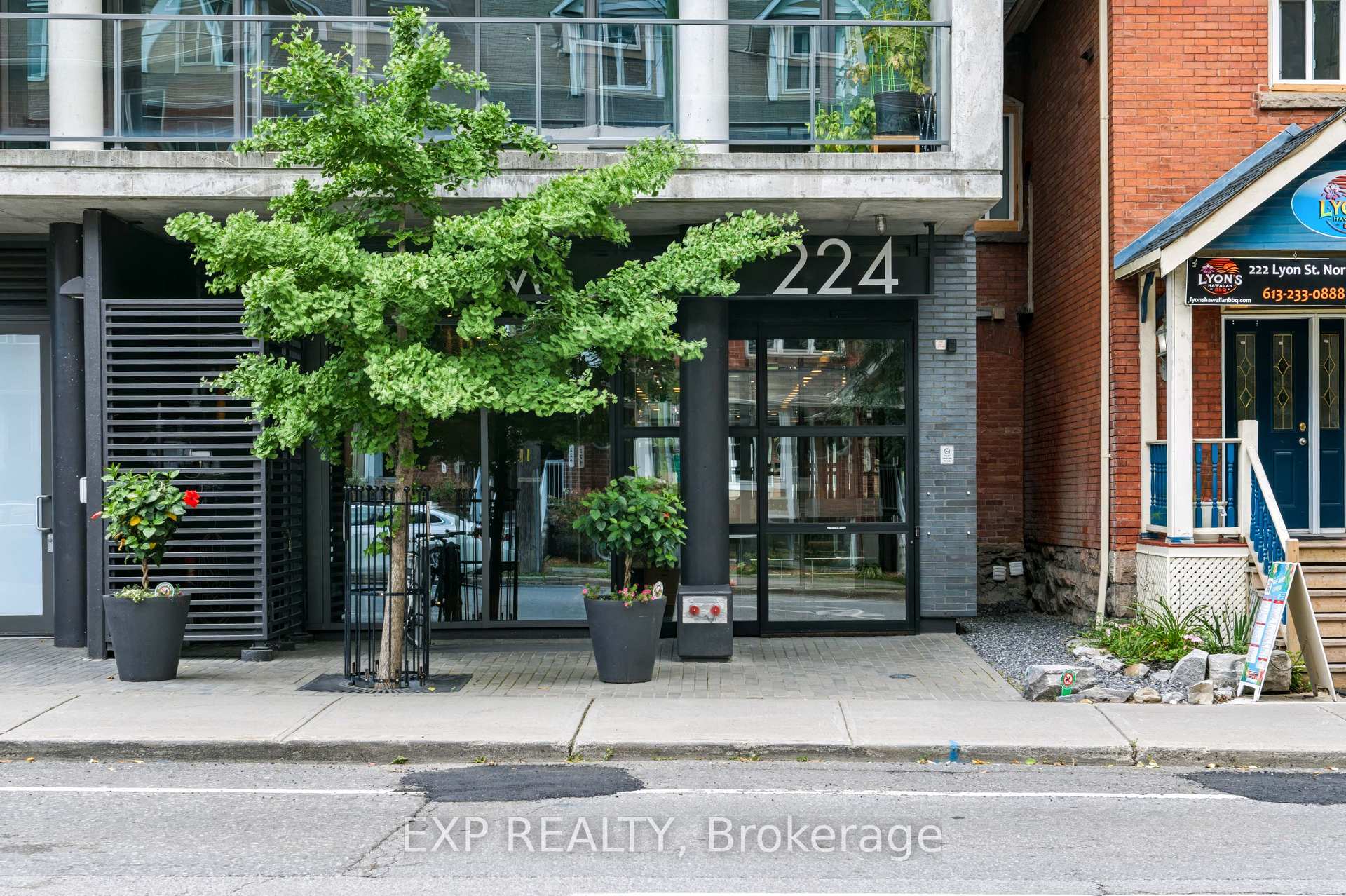 Photo 2 of Unit 301, 224 Lyon Street N, Ottawa, Ottawa Centre — HOMEH