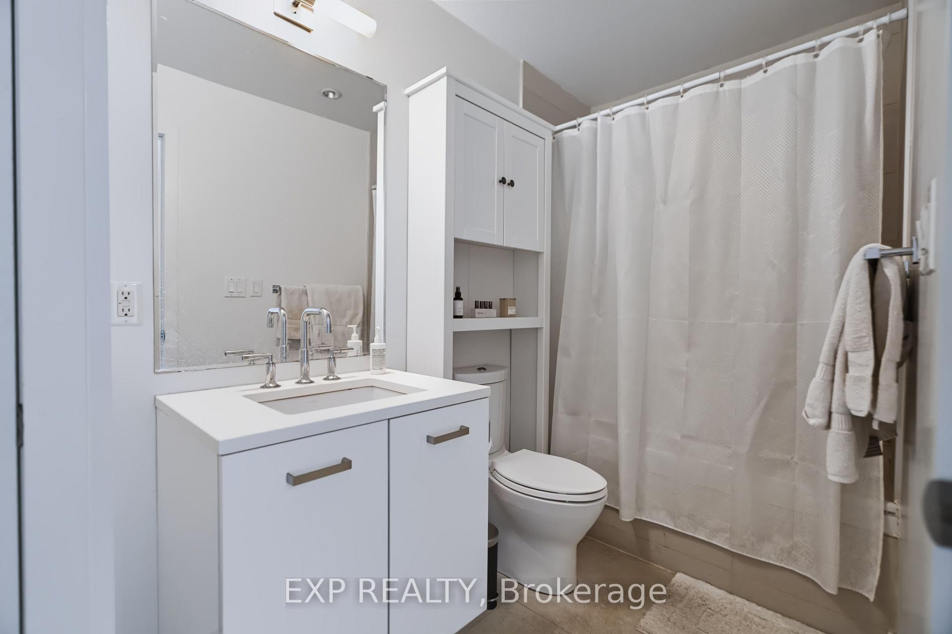 Photo 6 of Unit 301, 224 Lyon Street N, Ottawa, Ottawa Centre — HOMEH