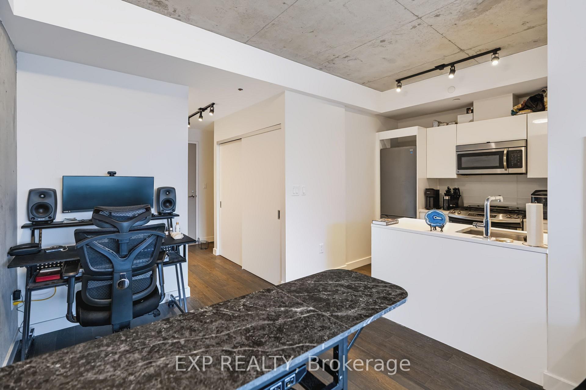 Photo 9 of Unit 301, 224 Lyon Street N, Ottawa, Ottawa Centre — HOMEH