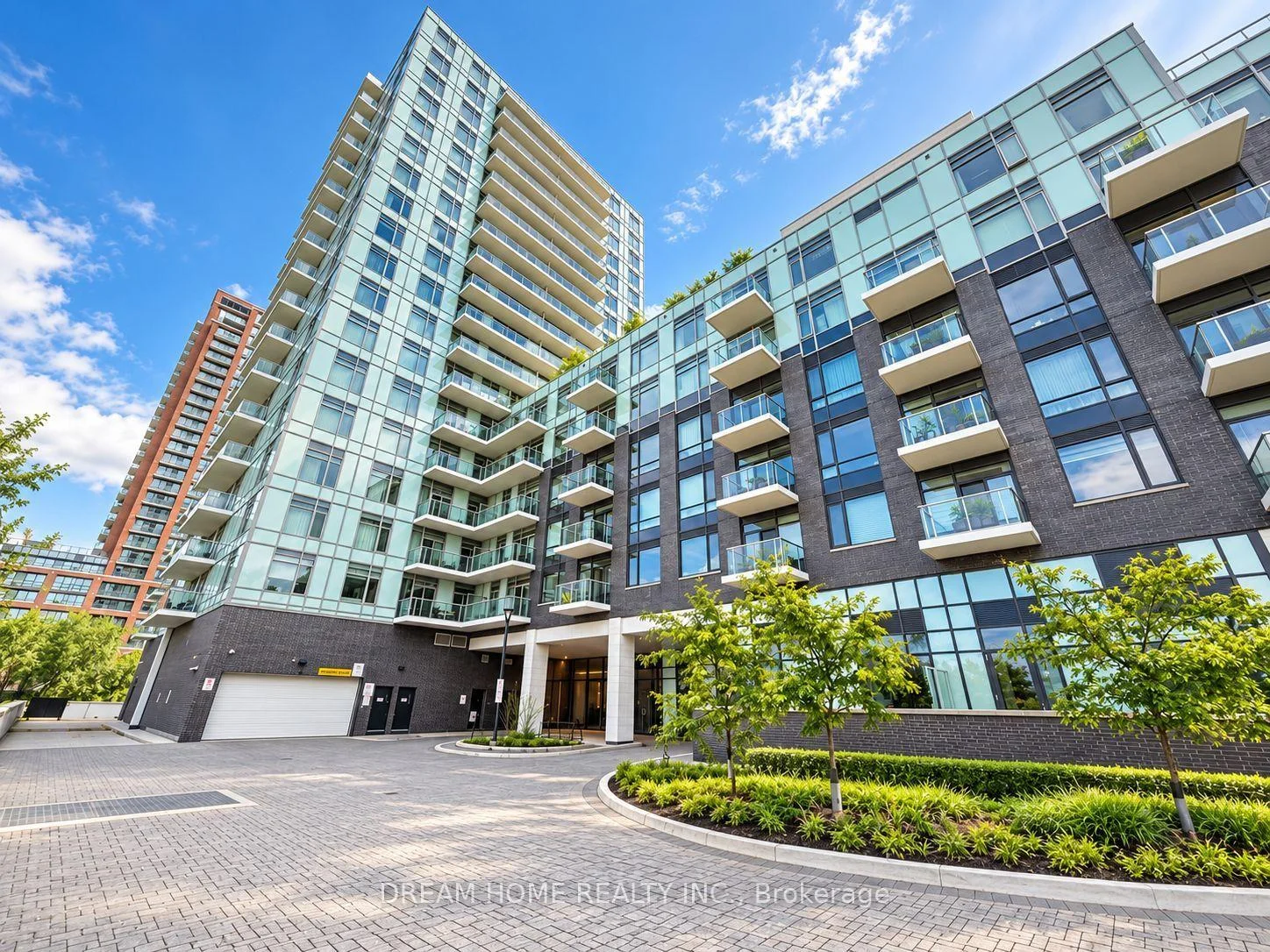 Photo 4 of Unit 319, 3220 Sheppard Avenue E, Scarborough, Tam O'Shanter-Sullivan — HOMEH