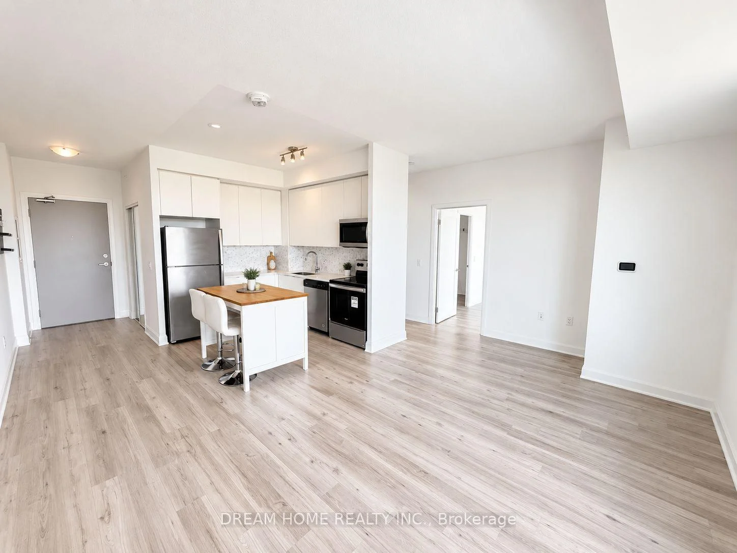 Photo 18 of Unit 319, 3220 Sheppard Avenue E, Scarborough, Tam O'Shanter-Sullivan — HOMEH