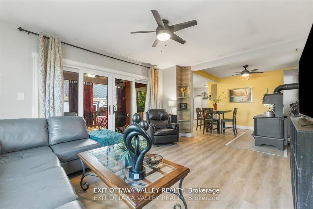 Photo 13 of 44 Lacroix Bay Road, Whitewater Region, Whitewater Region — HOMEH