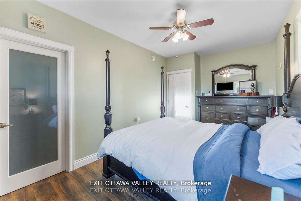 Photo 18 of 44 Lacroix Bay Road, Whitewater Region, Whitewater Region — HOMEH
