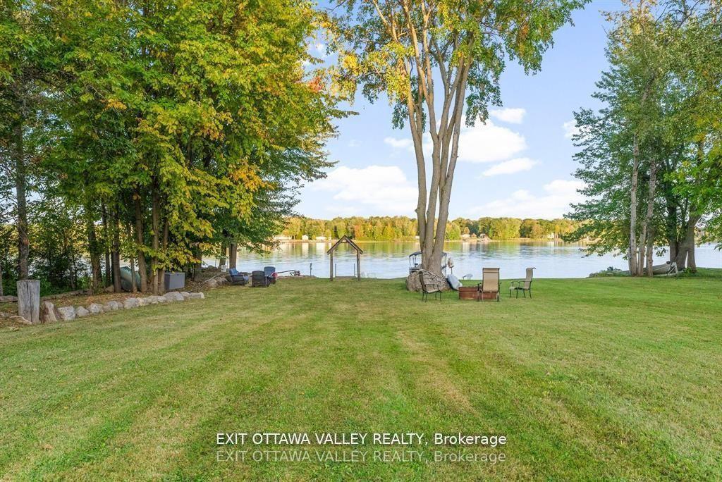 Photo 24 of 44 Lacroix Bay Road, Whitewater Region, Whitewater Region — HOMEH