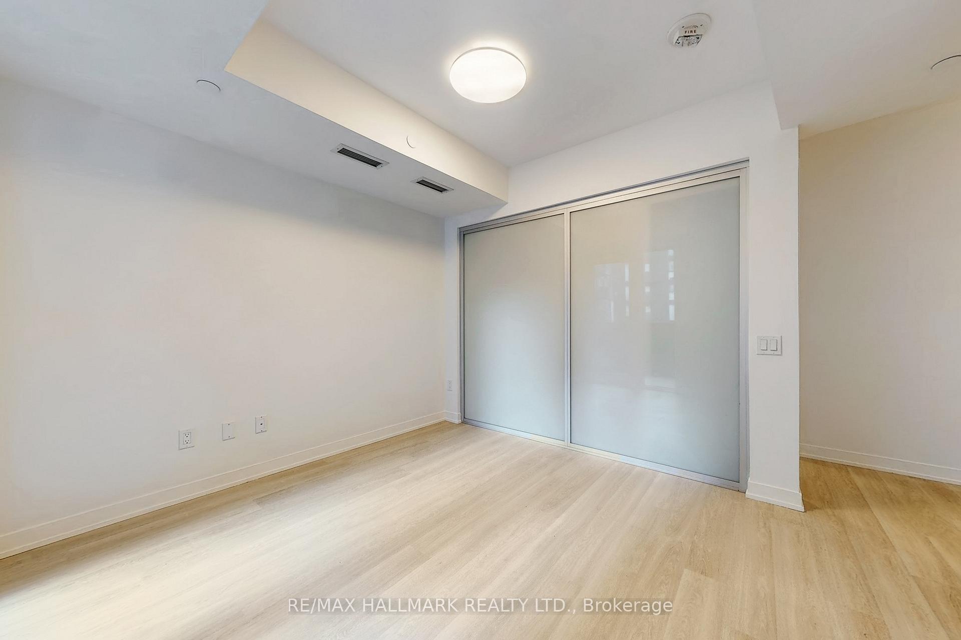 Photo 8 of Unit 424, 500 Wilson Avenue, North York, Clanton Park — HOMEH