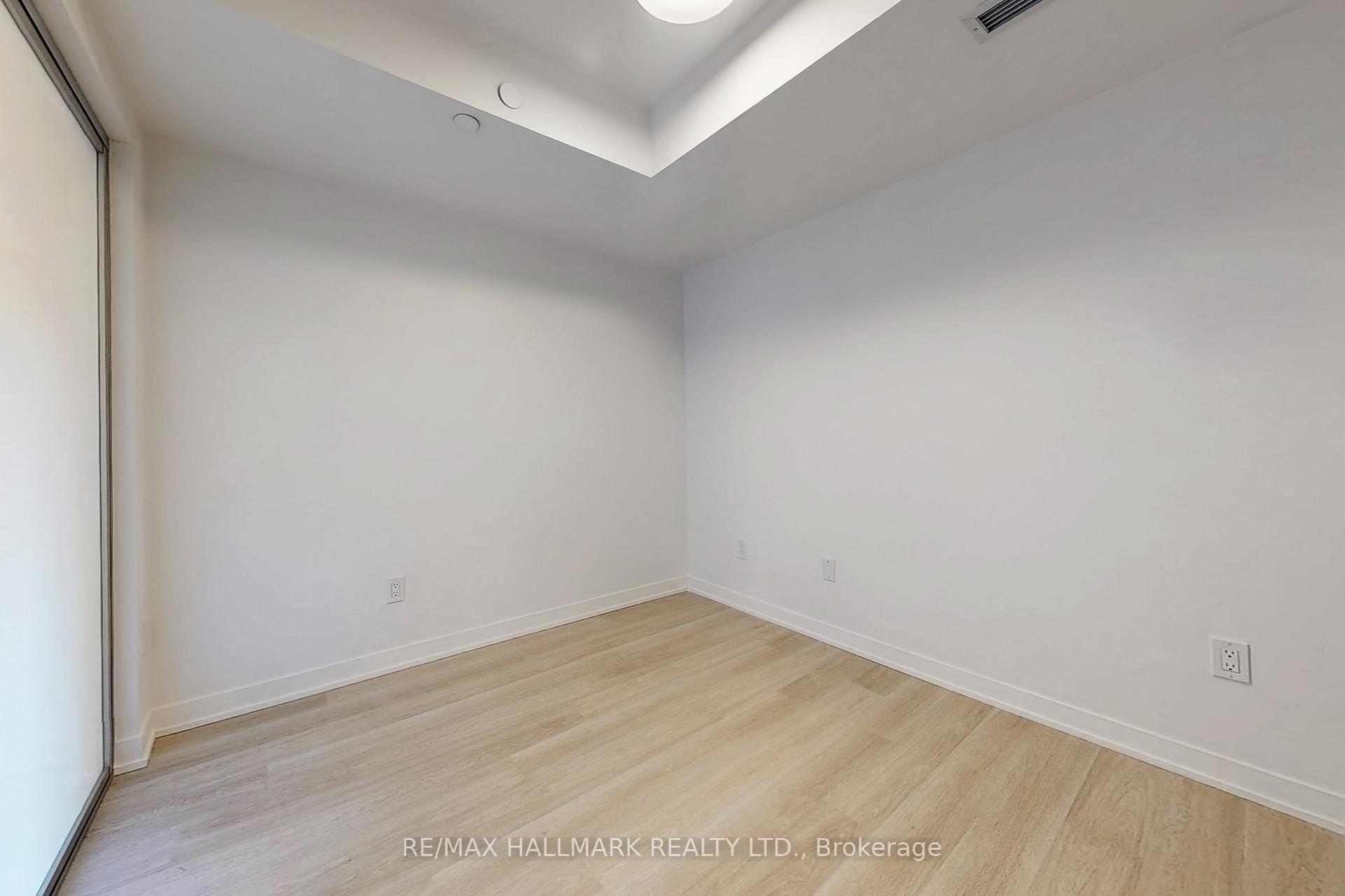 Photo 10 of Unit 424, 500 Wilson Avenue, North York, Clanton Park — HOMEH