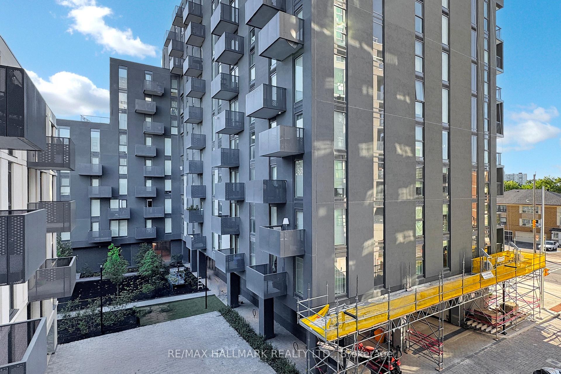 Photo 23 of Unit 424, 500 Wilson Avenue, North York, Clanton Park — HOMEH