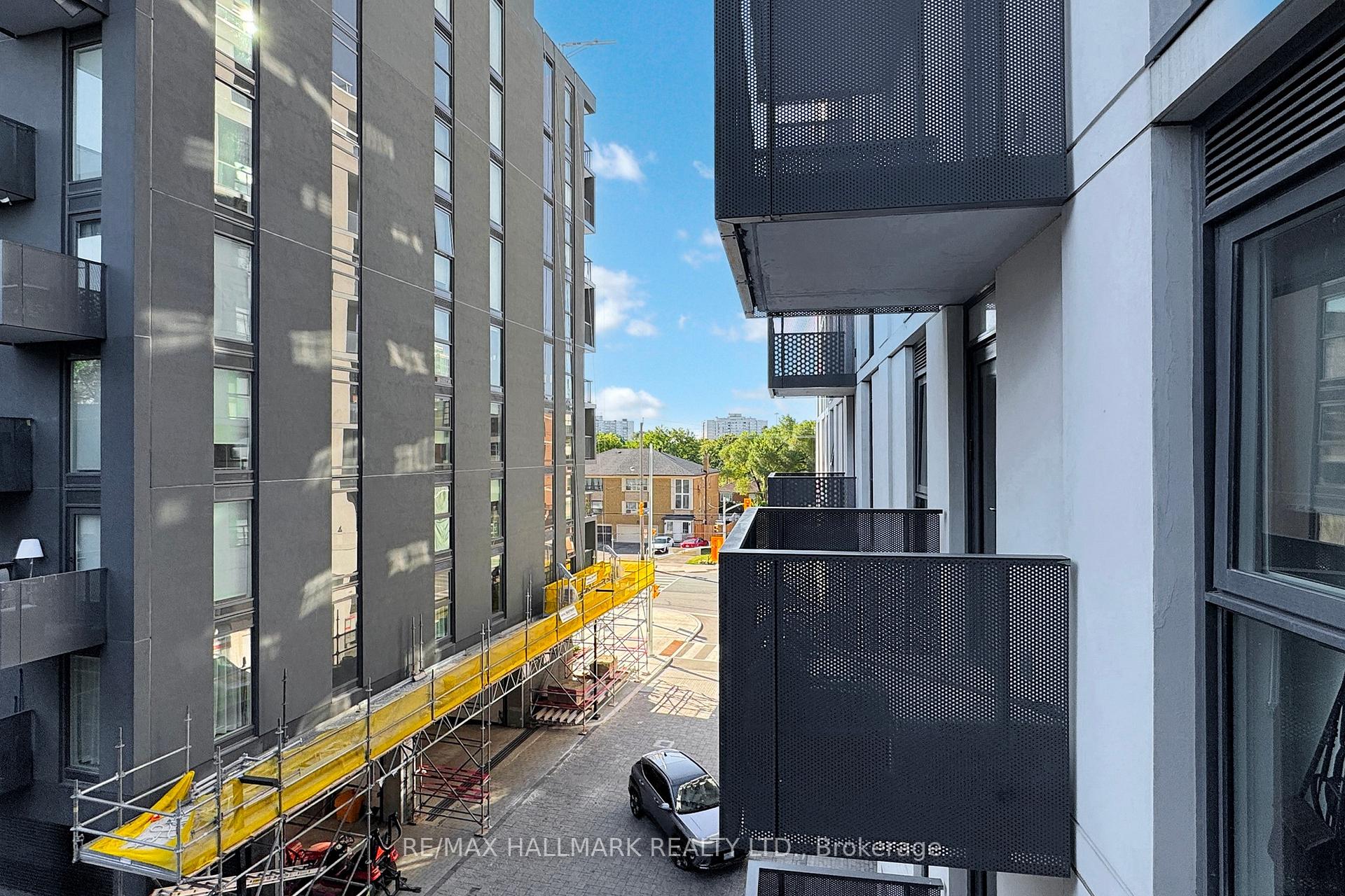 Photo 25 of Unit 424, 500 Wilson Avenue, North York, Clanton Park — HOMEH