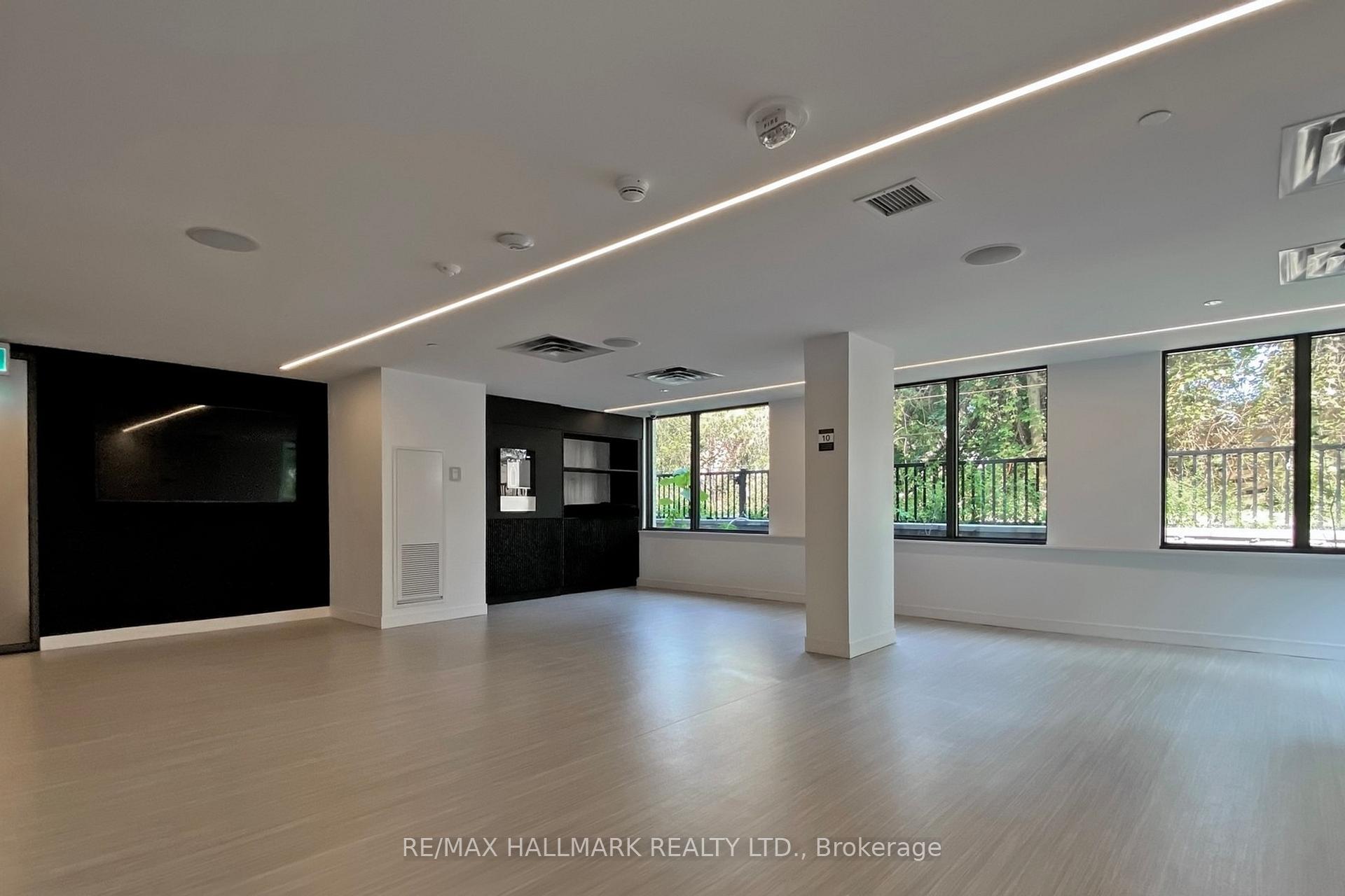 Photo 32 of Unit 424, 500 Wilson Avenue, North York, Clanton Park — HOMEH