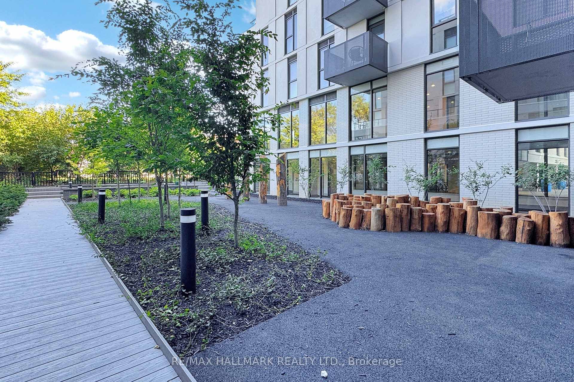 Photo 35 of Unit 424, 500 Wilson Avenue, North York, Clanton Park — HOMEH